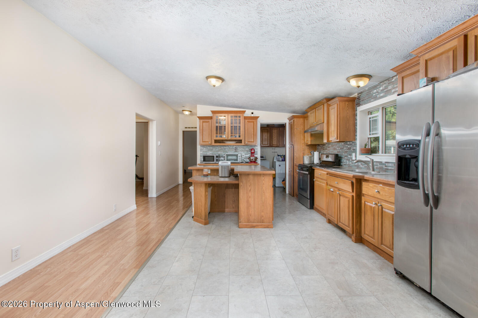 1900 Willits Lane 21 Property Photo 6