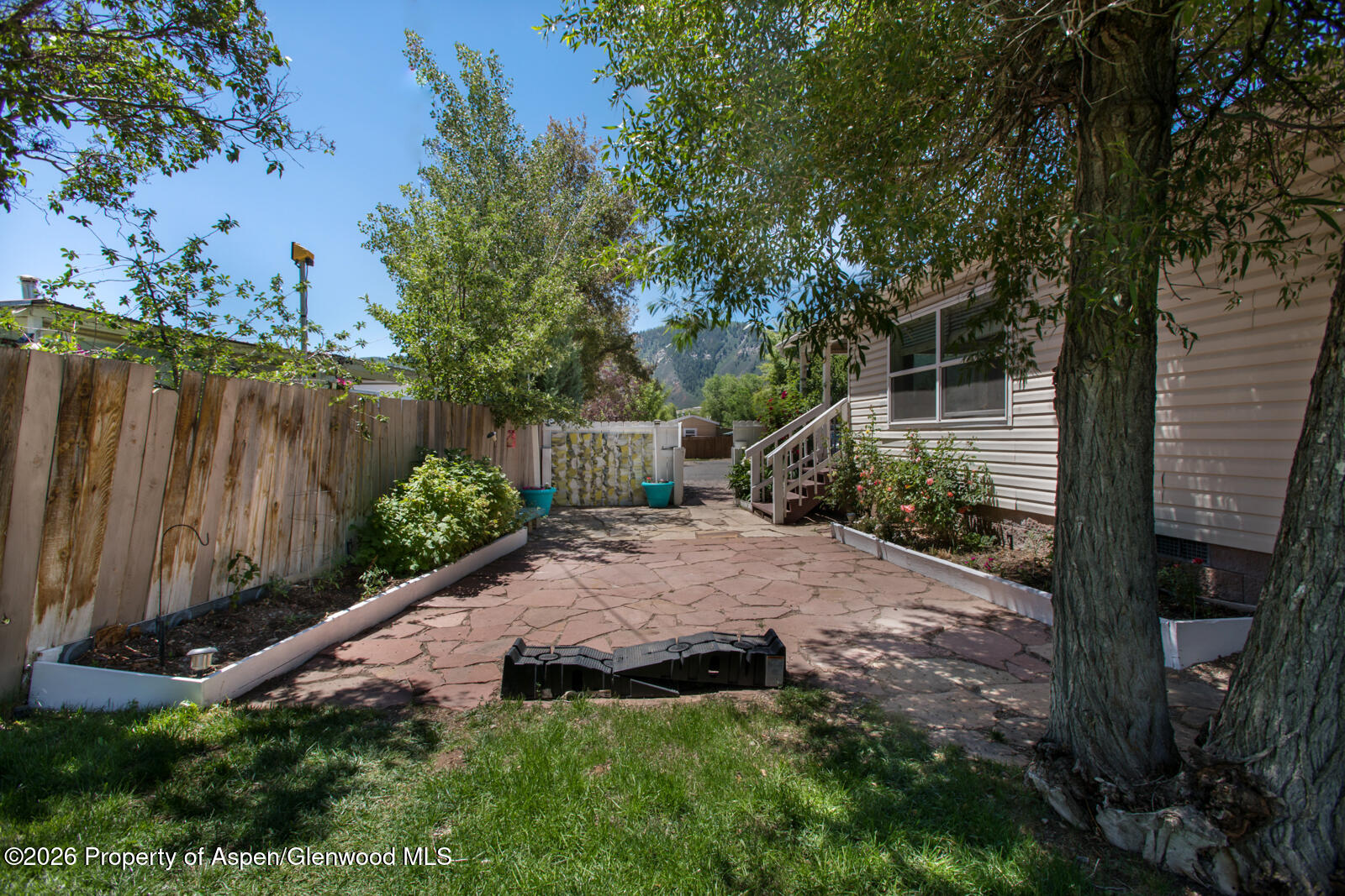 1900 Willits Lane 21 Property Photo 29