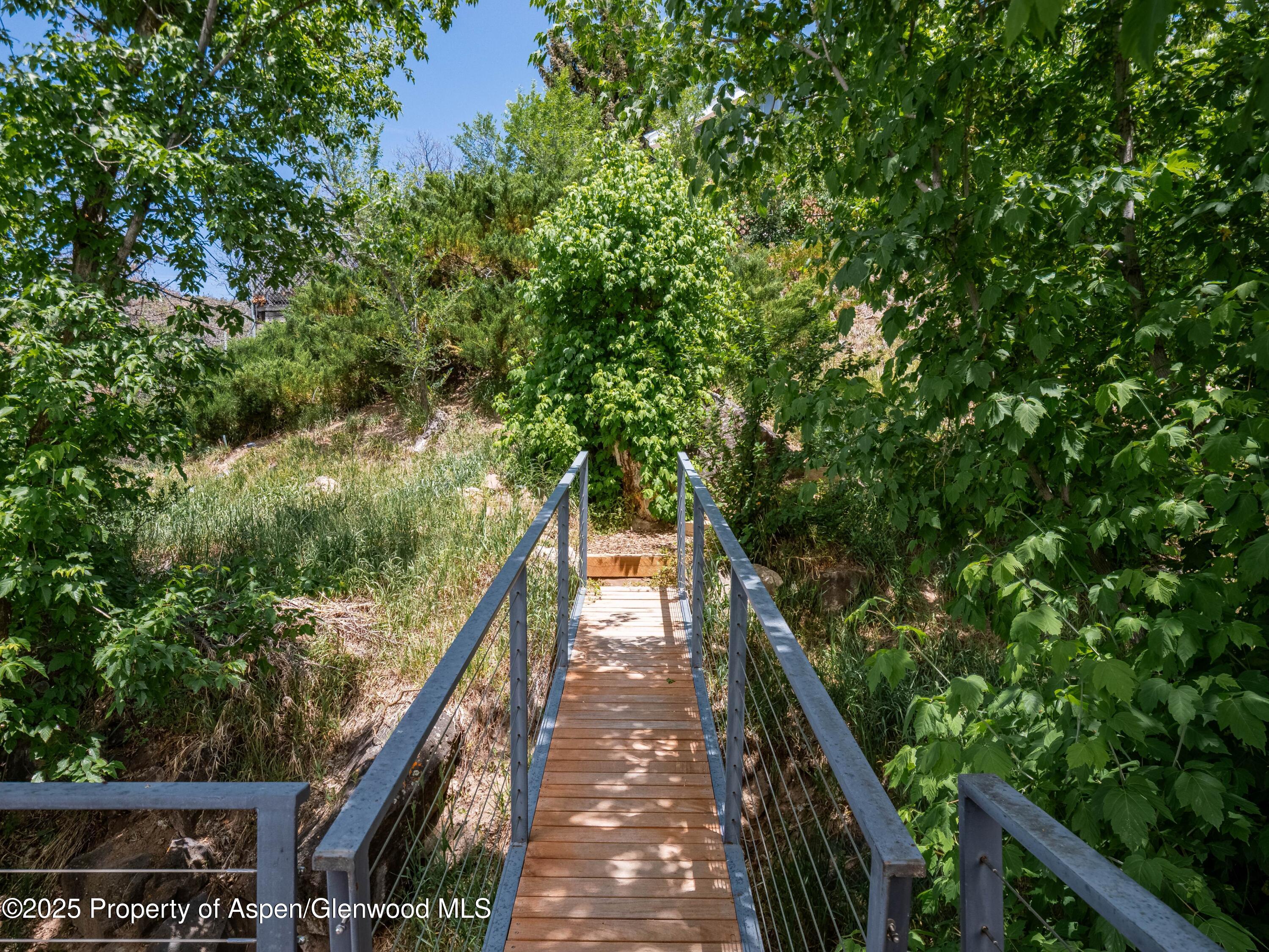 200 E Homestead Drive Property Photo 27