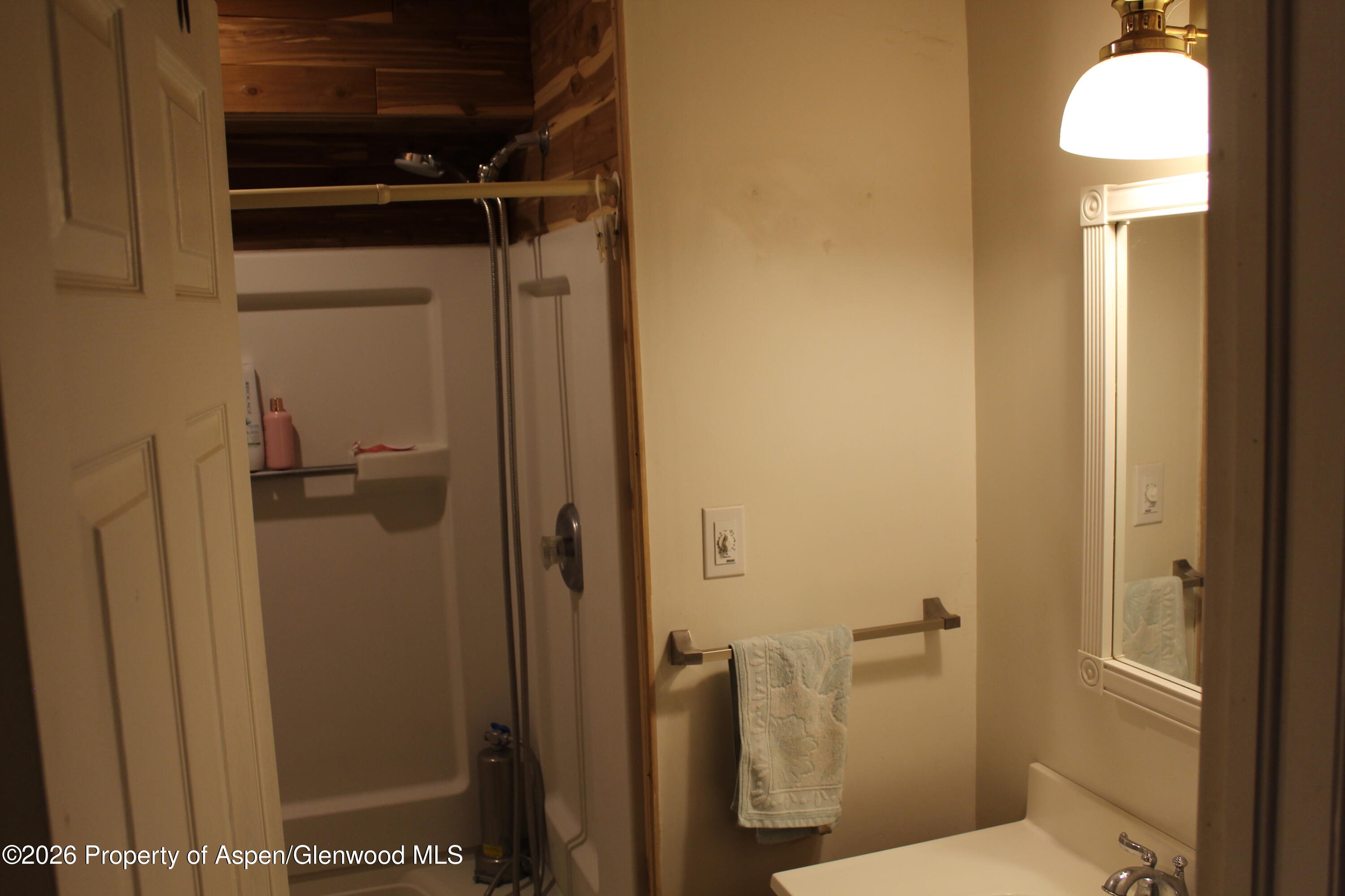 243 Crest Street Property Photo 23