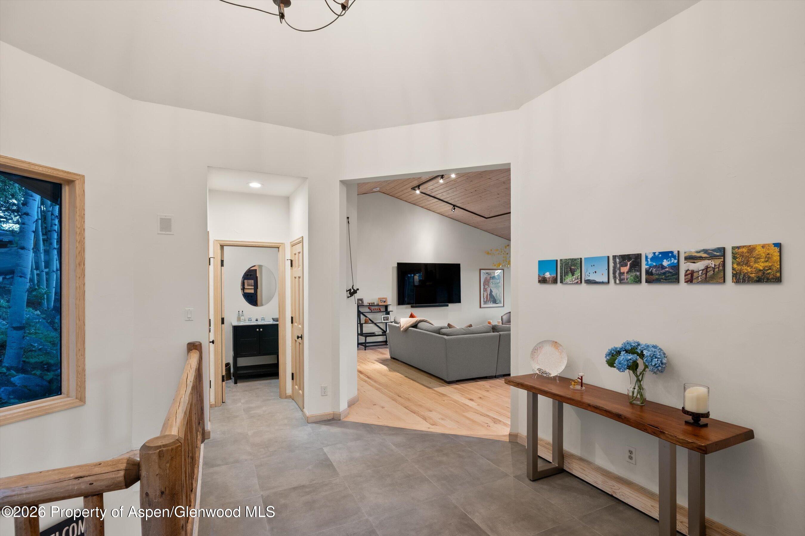 352 Faraway Road Property Photo 6