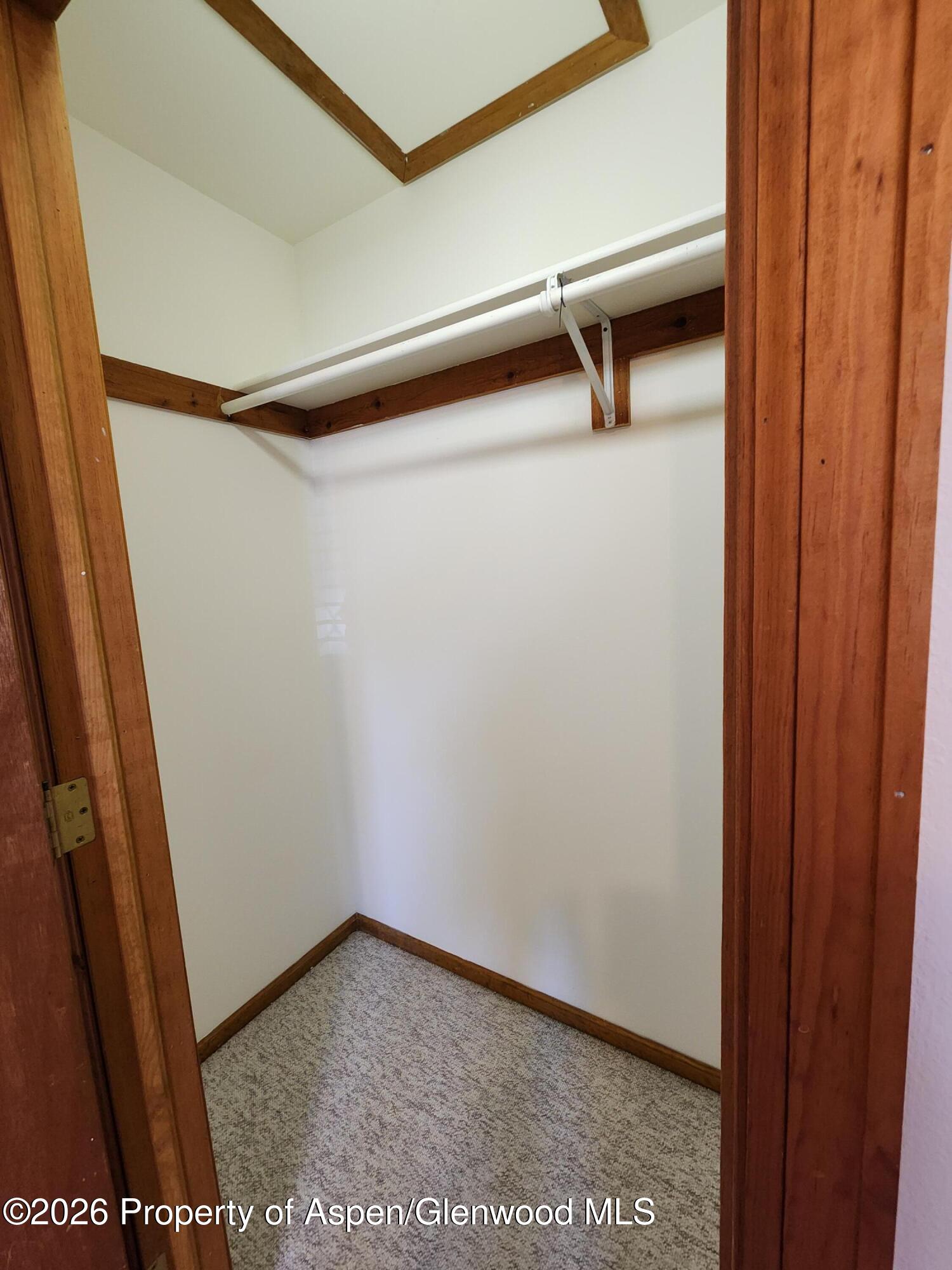 230 S E Avenue Property Photo 10