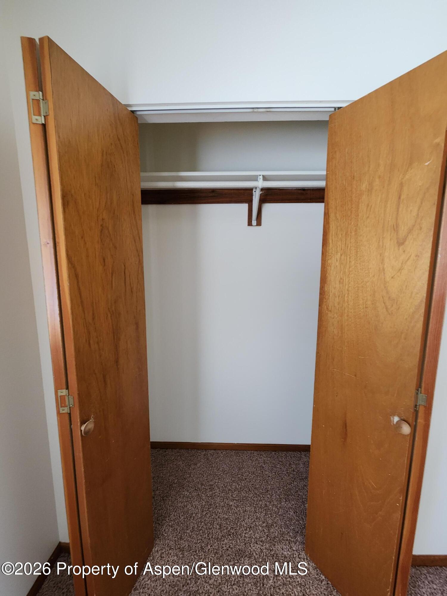 230 S E Avenue Property Photo 12