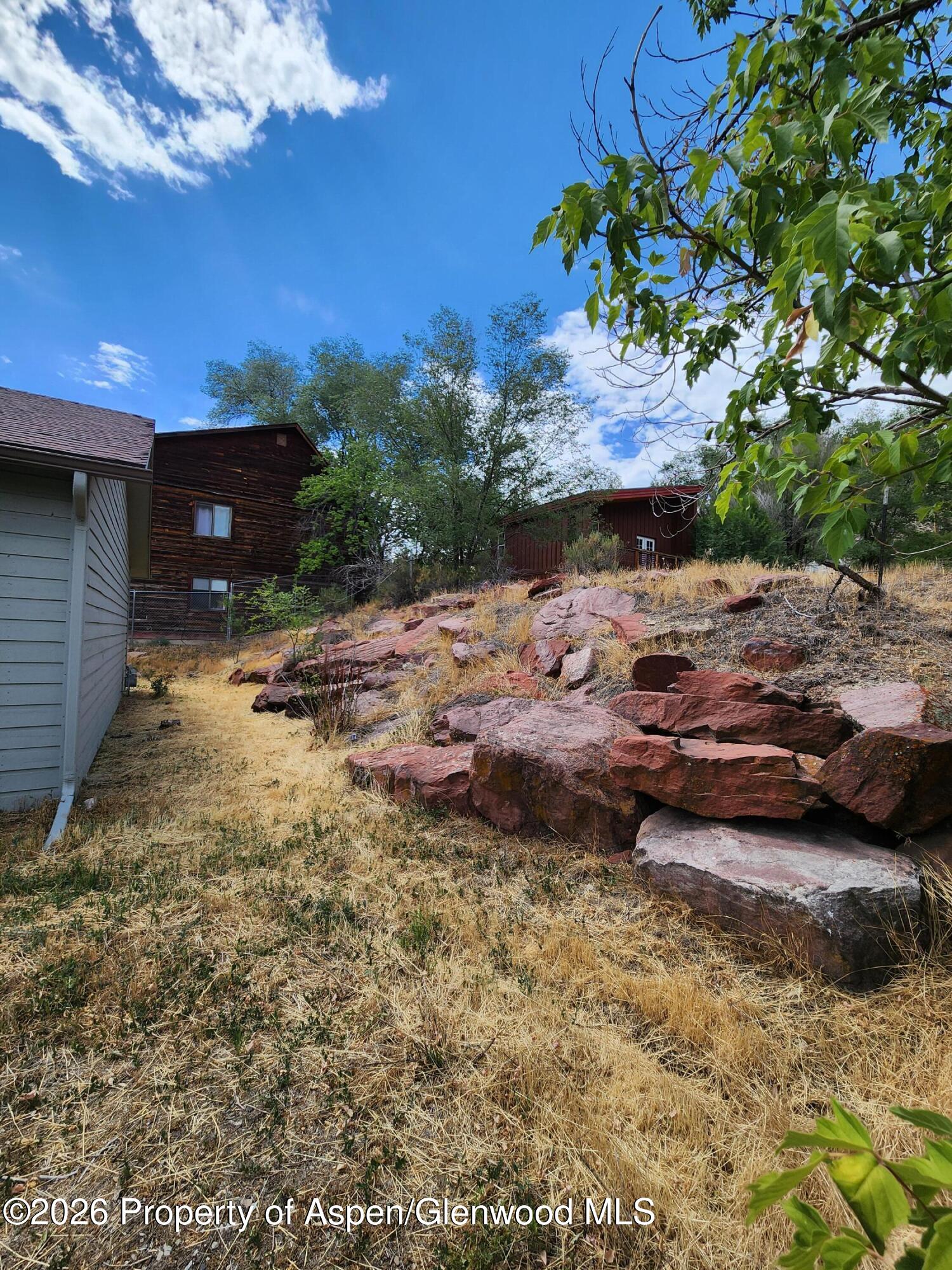 230 S E Avenue Property Photo 19