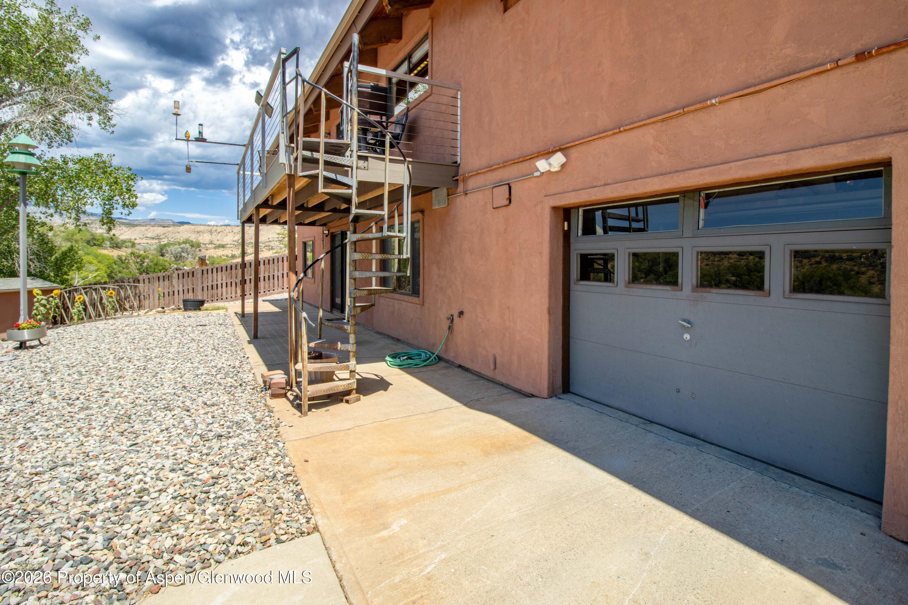 573 Mesa Avenue Property Photo 8