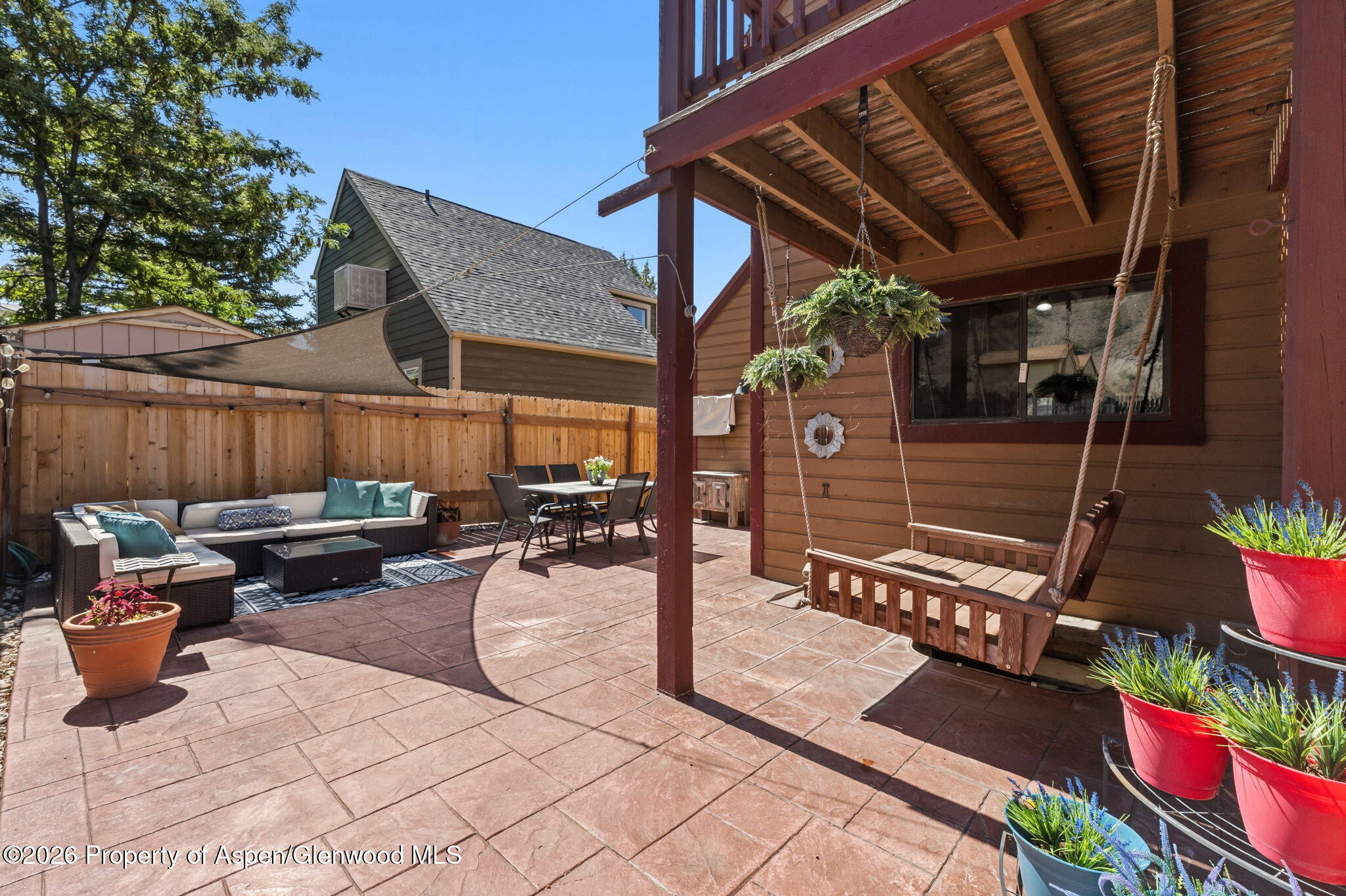 445 Porphyry Road 3 Property Photo 17