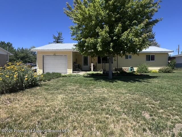 819 W 6th Street Property Photo 1