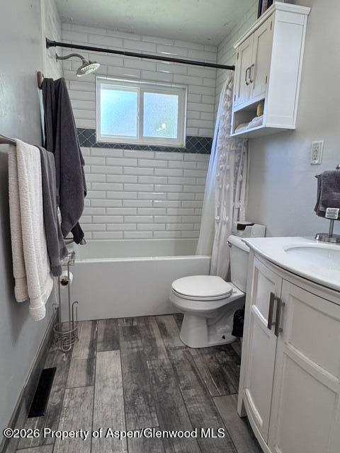 819 W 6th Street Property Photo 5