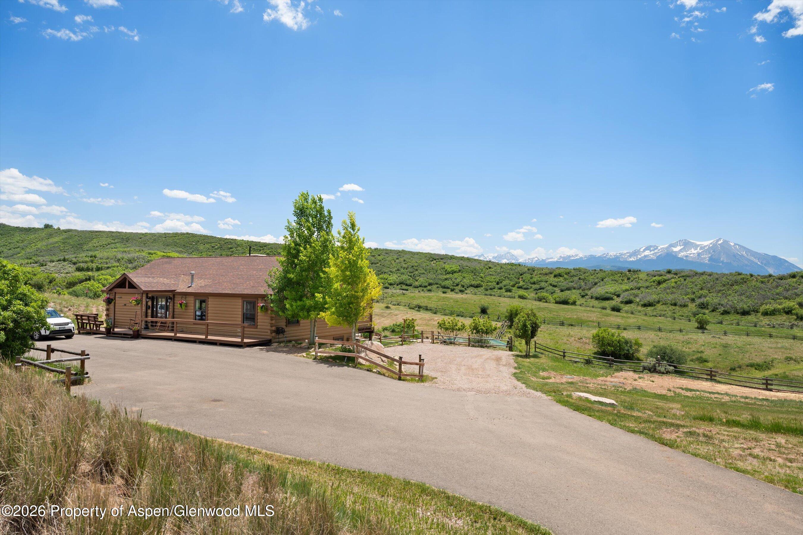 248 Basalt Mountain Drive Property Photo 6
