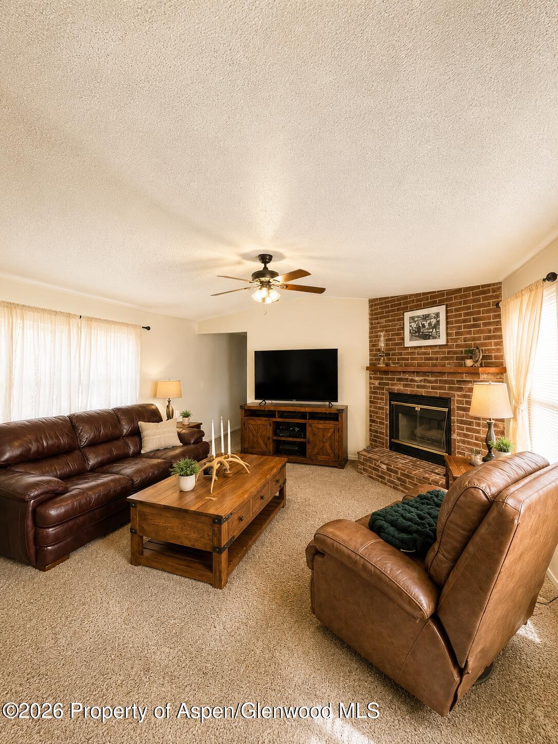 12 W Bonanza Place Property Photo 8