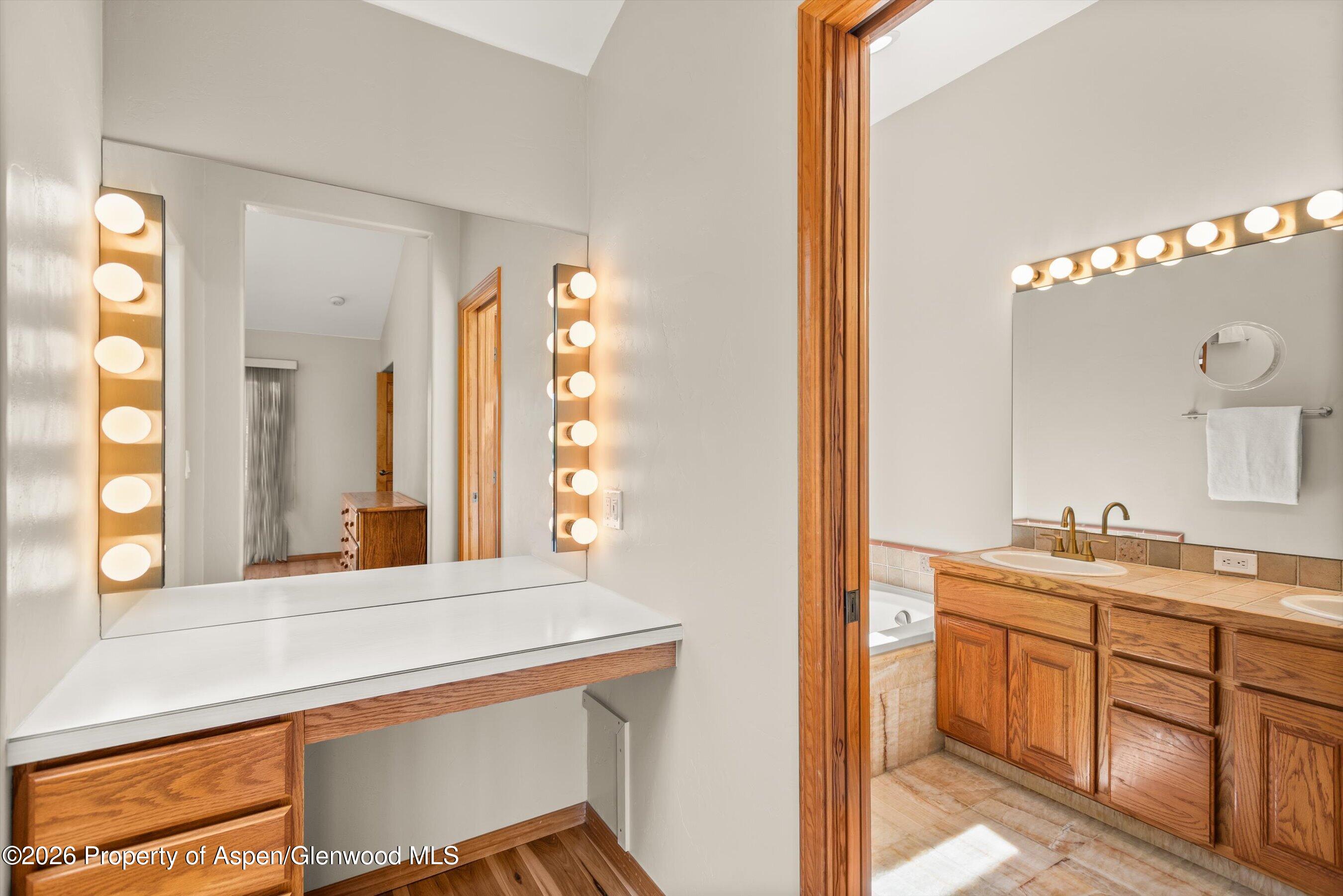 985 Lupine Circle Property Photo 13