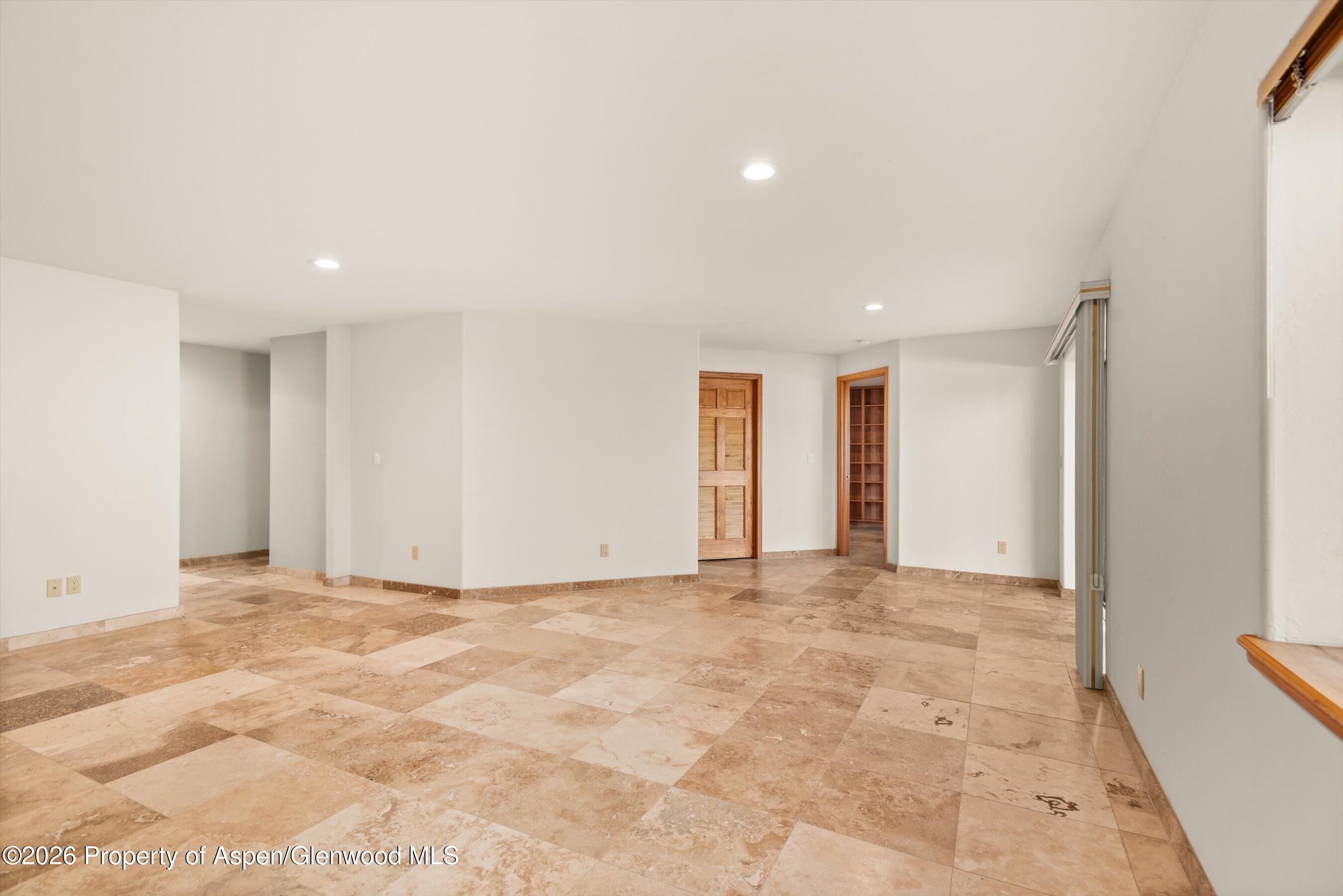 985 Lupine Circle Property Photo 18