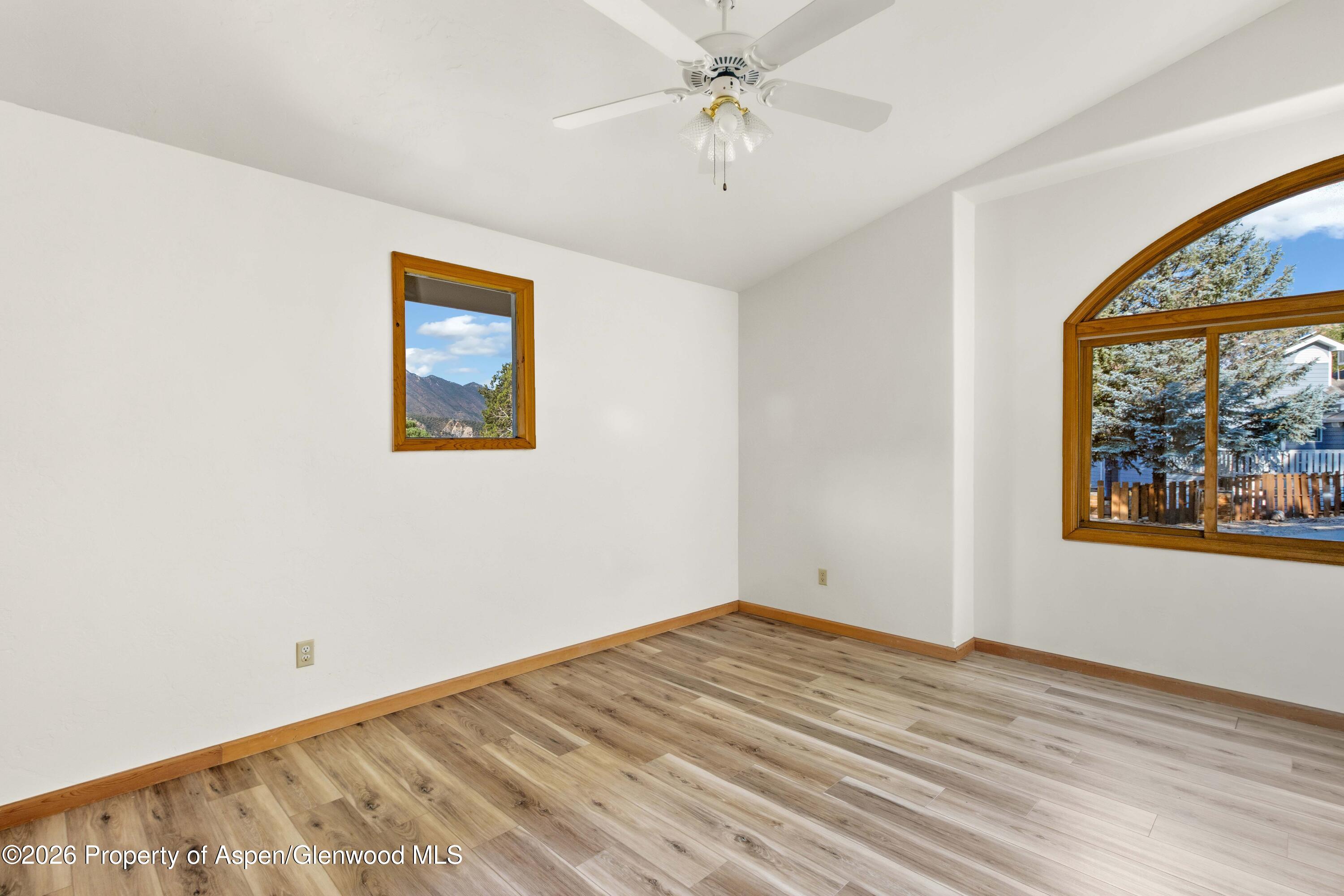 484 Canyon Creek Drive Property Photo 18