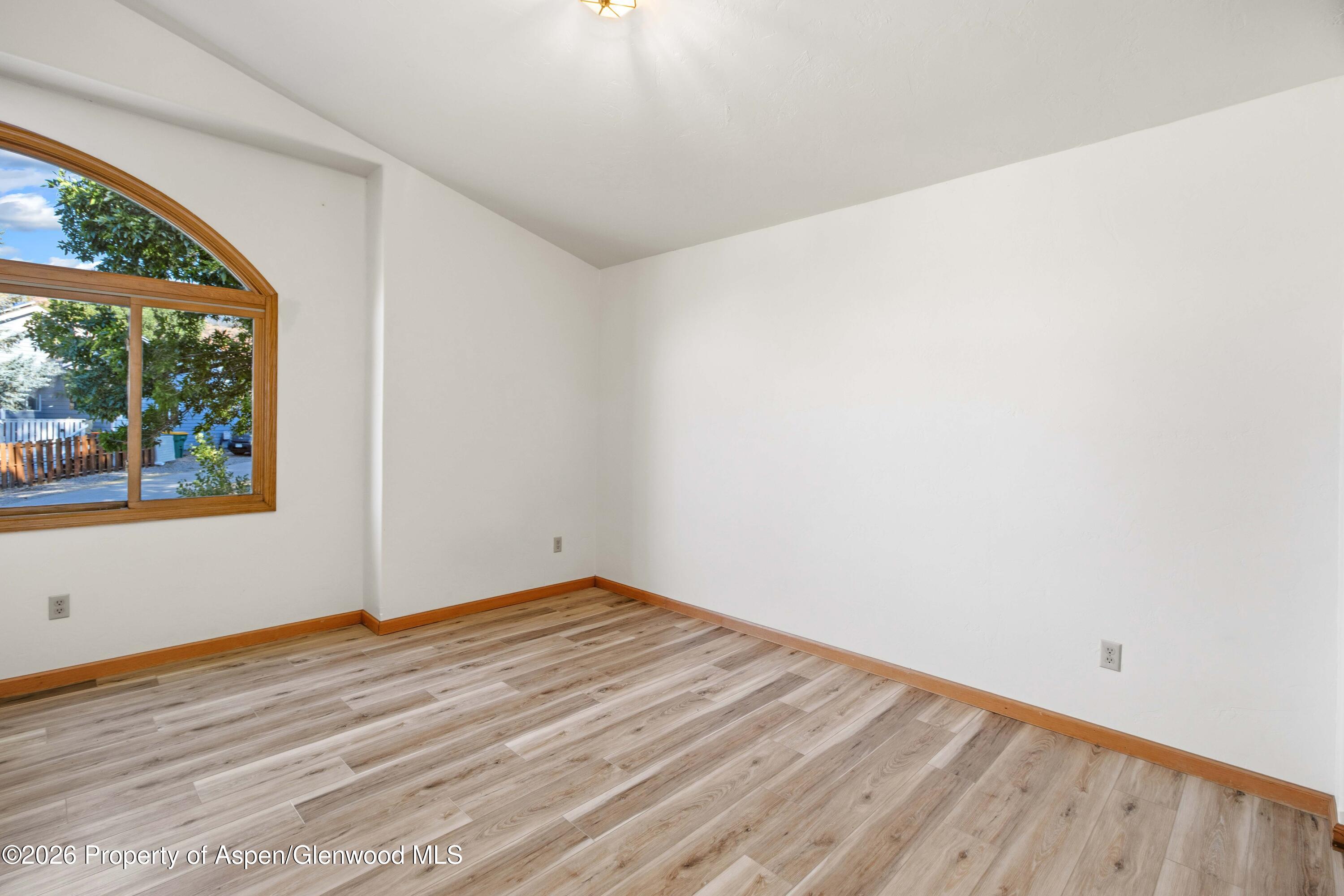 484 Canyon Creek Drive Property Photo 19
