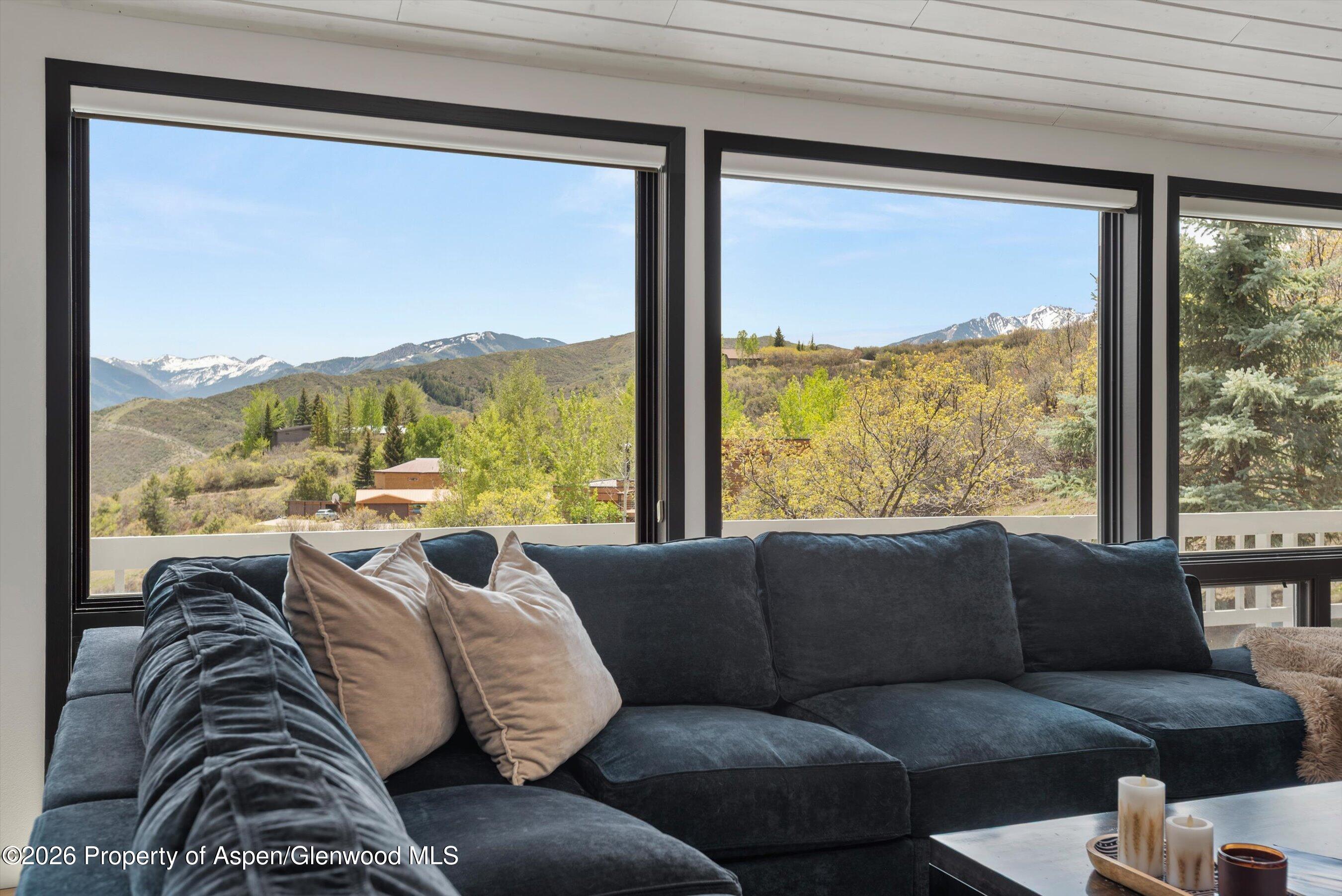 450 Solar Way Property Photo 10