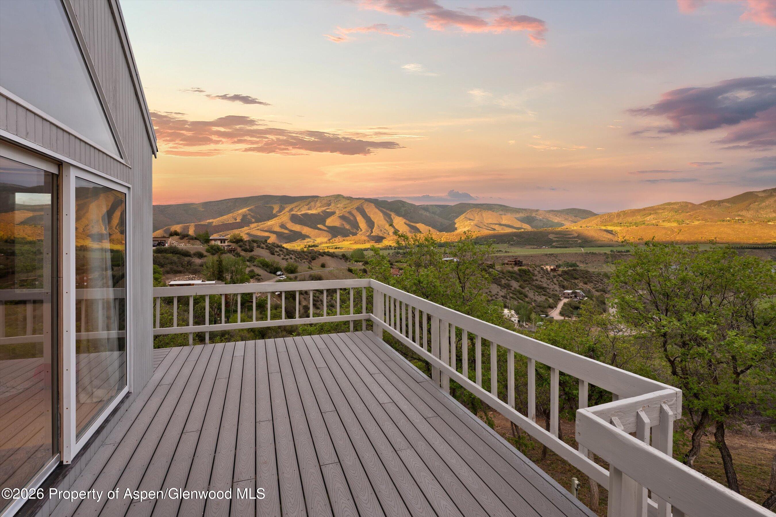 450 Solar Way Property Photo 11