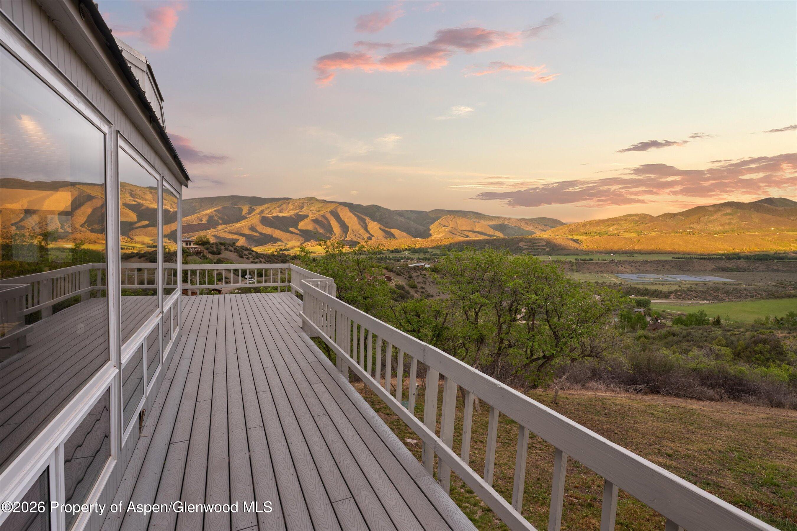 450 Solar Way Property Photo 12
