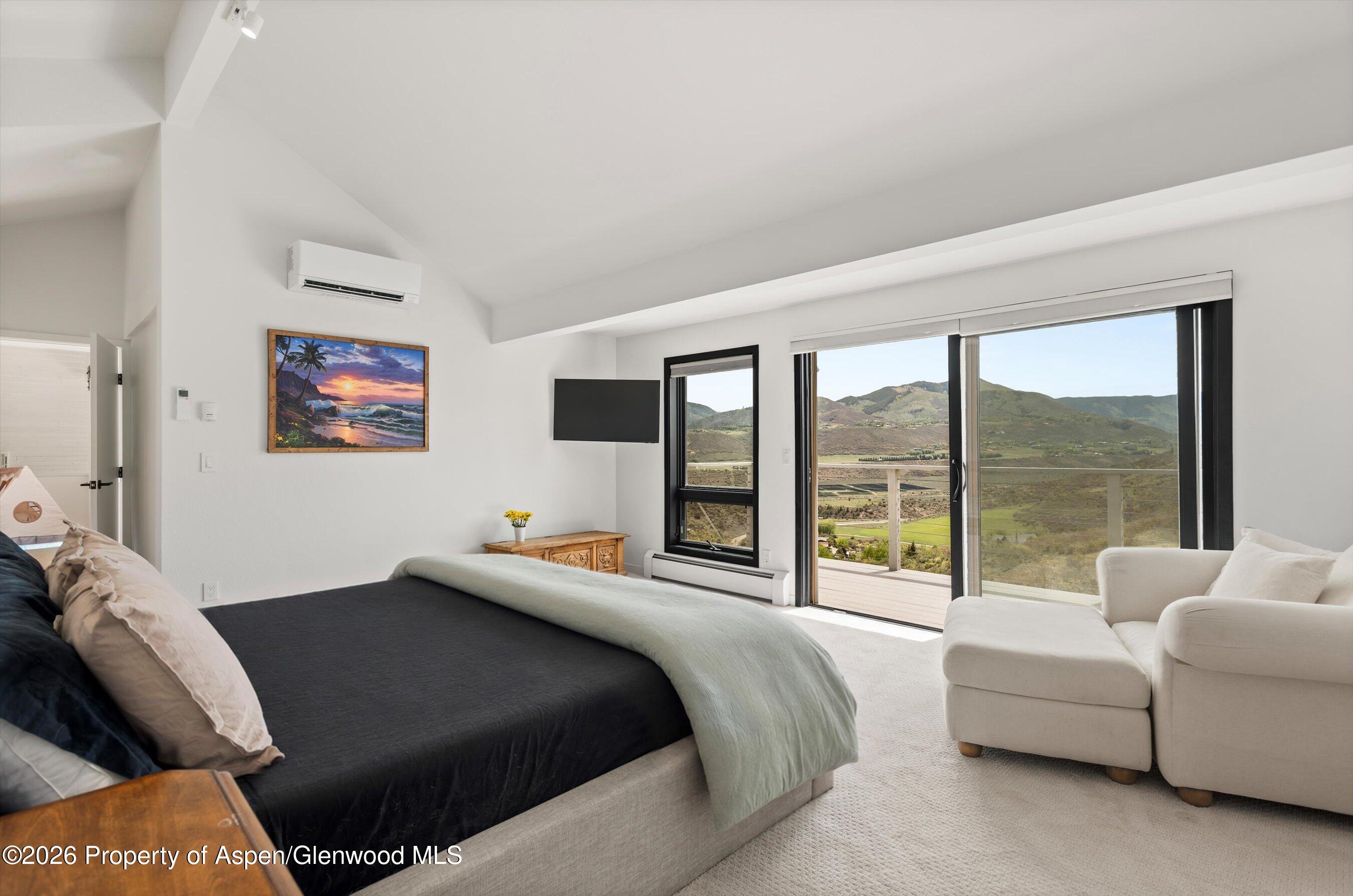 450 Solar Way Property Photo 26