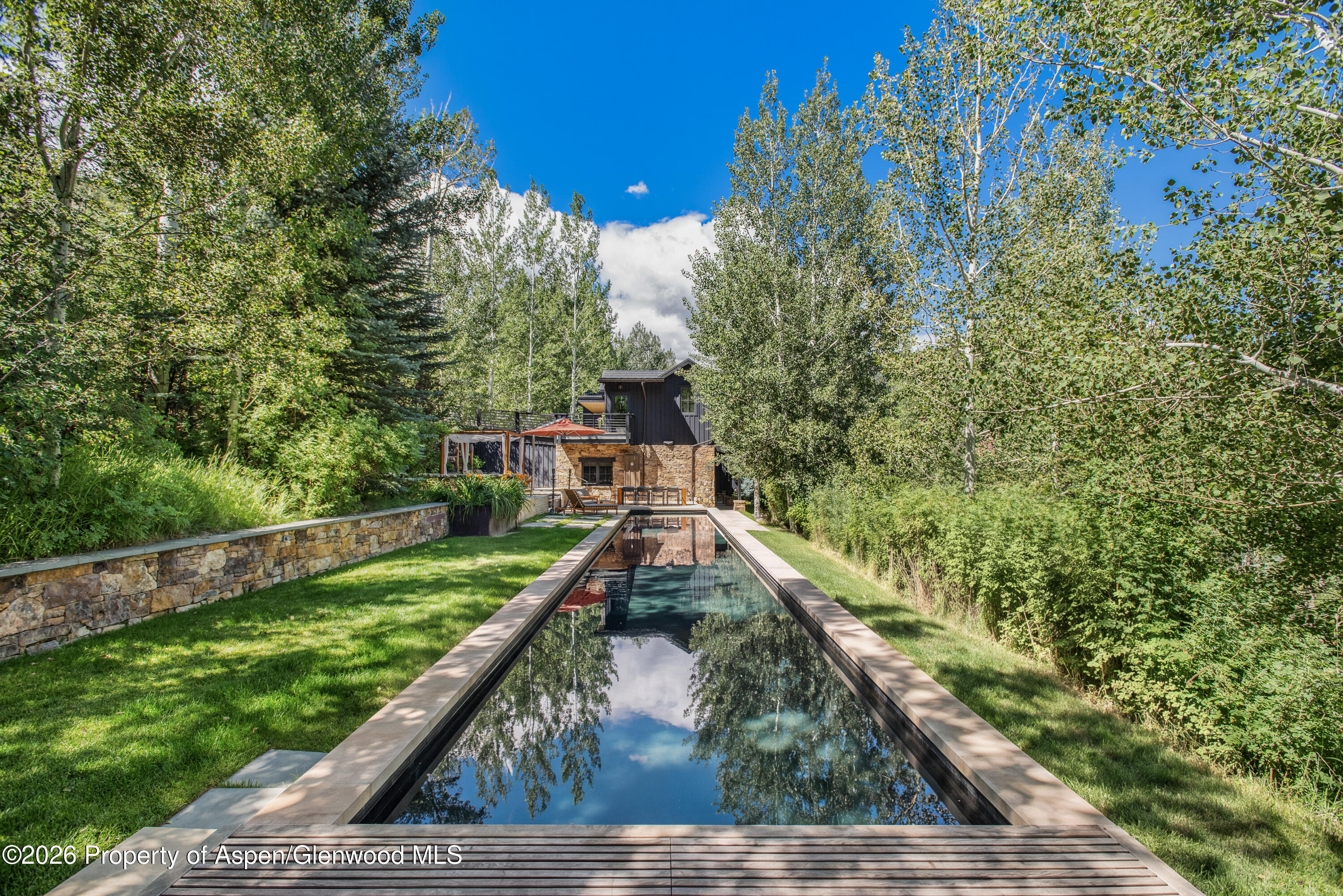 111 Powderbowl Trail Property Photo 1