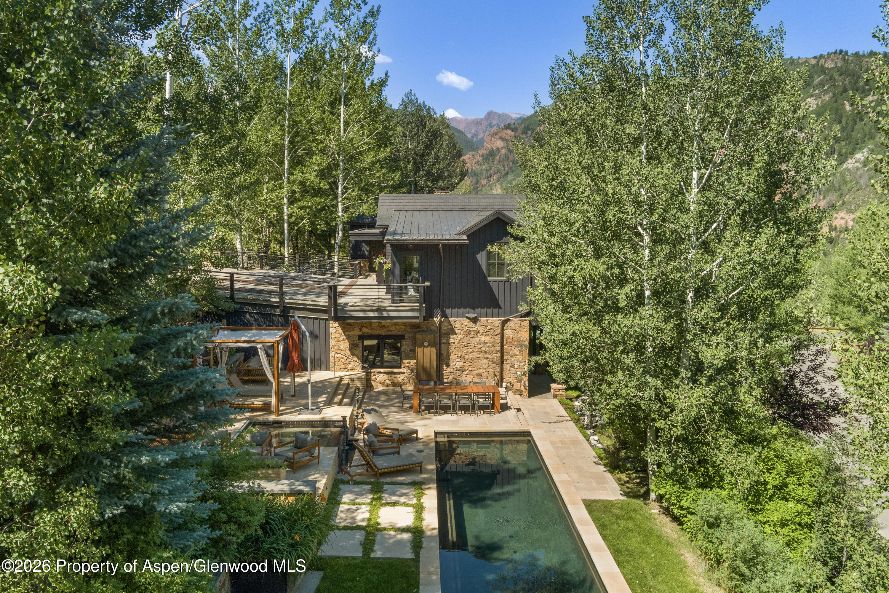 111 Powderbowl Trail Property Photo 24