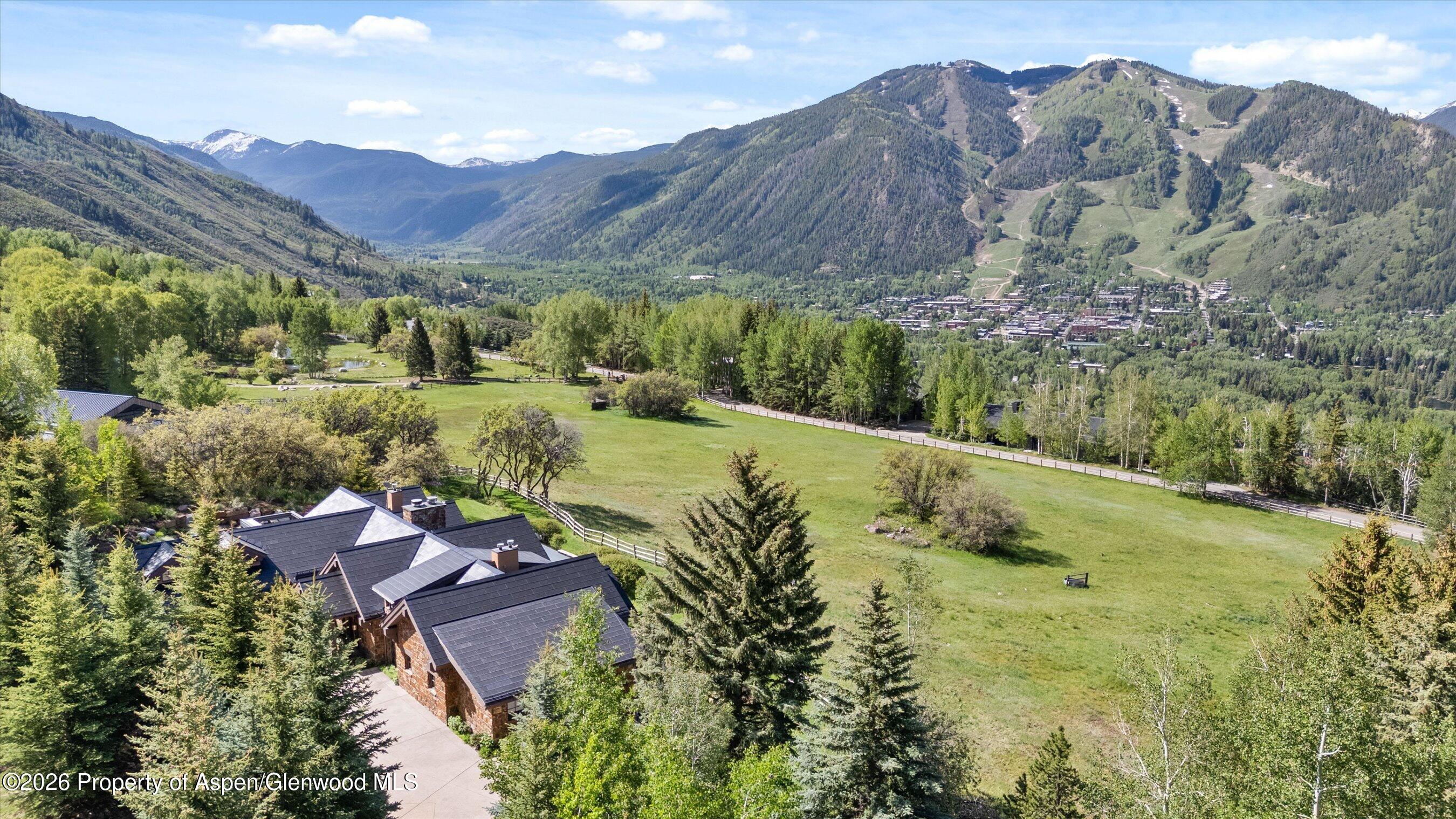 1682 Red Mountain Road Property Photo 3