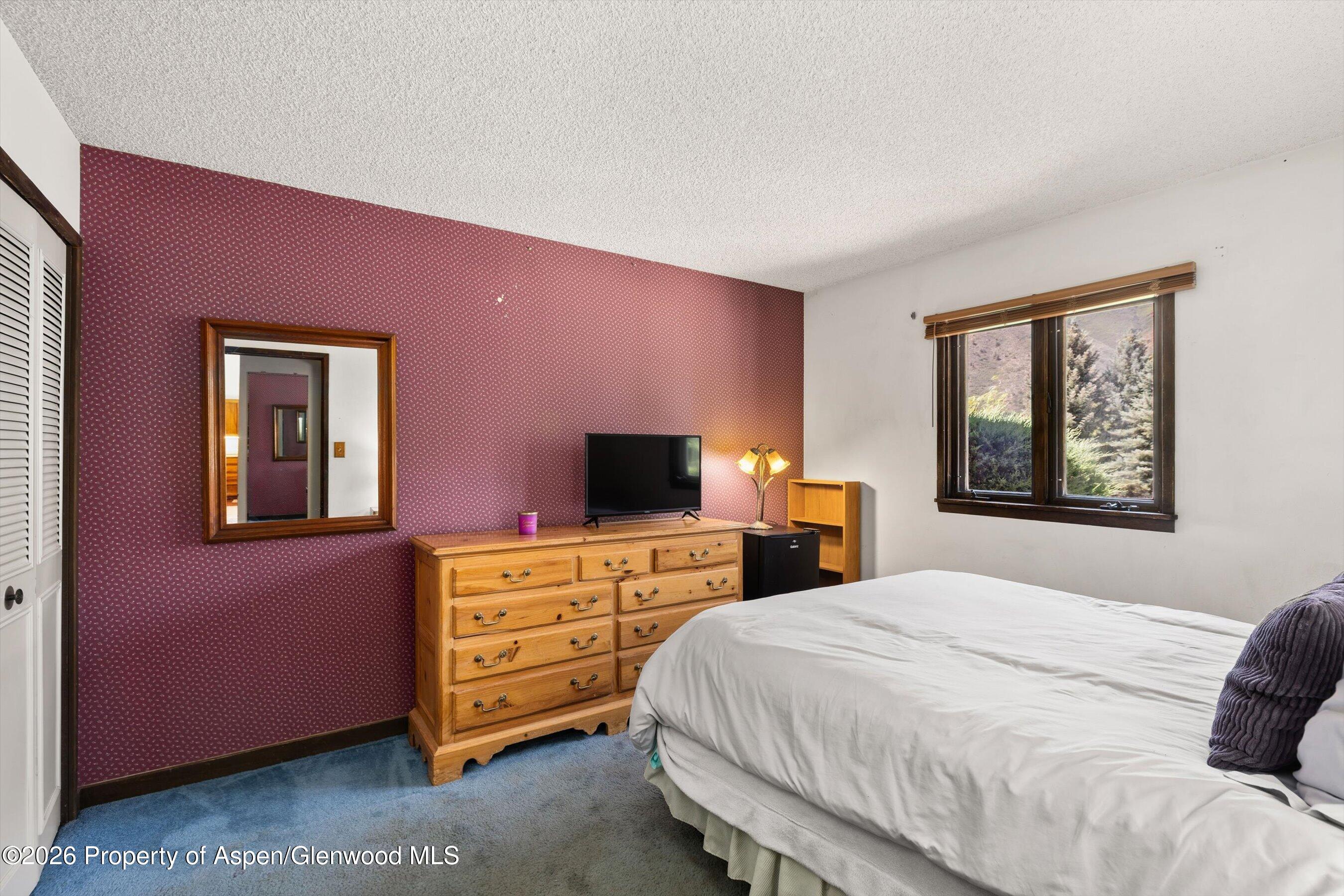 71 Crossland Drive Property Photo 9