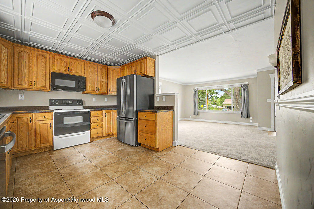 929 Ranney Street Property Photo 12
