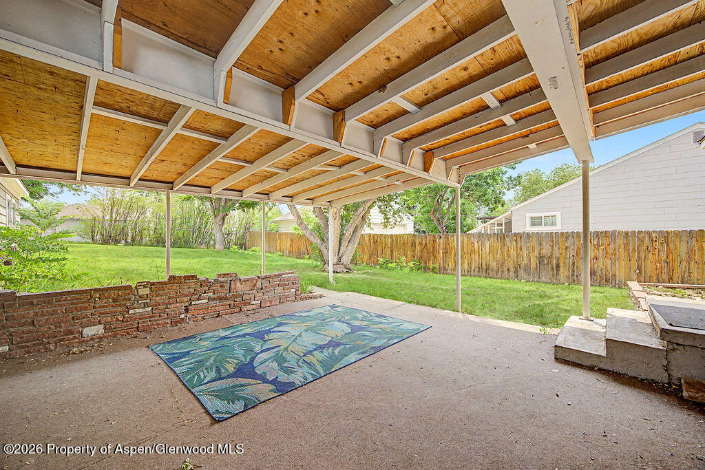 929 Ranney Street Property Photo 36