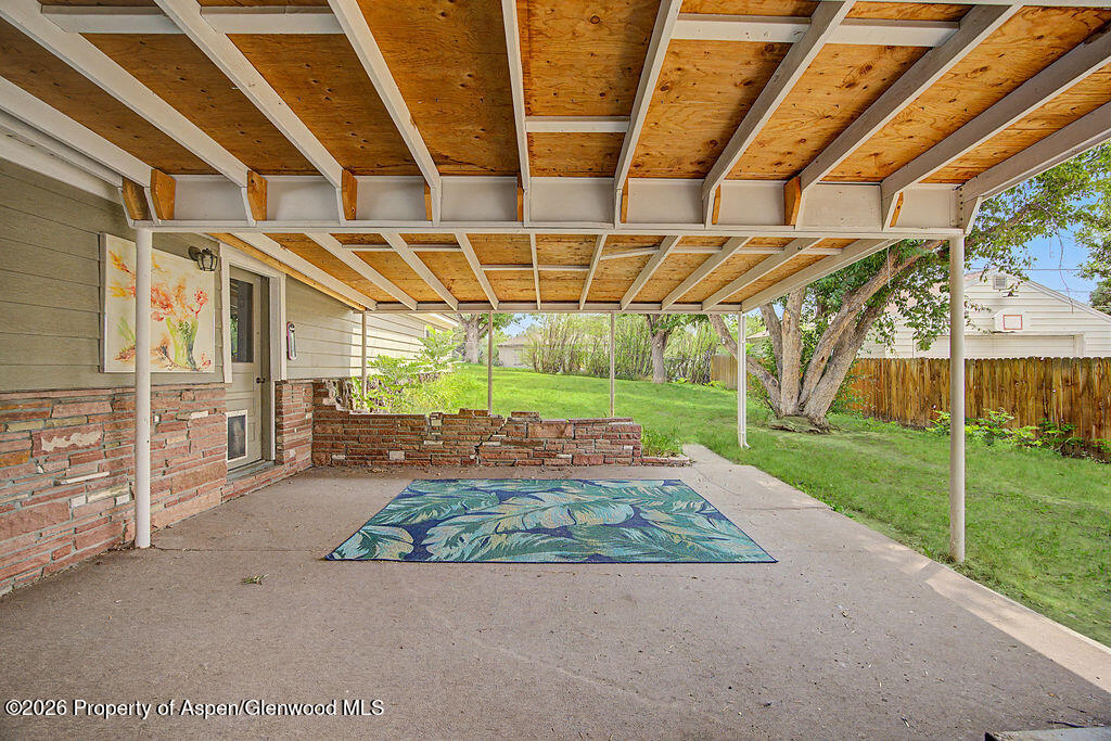 929 Ranney Street Property Photo 38