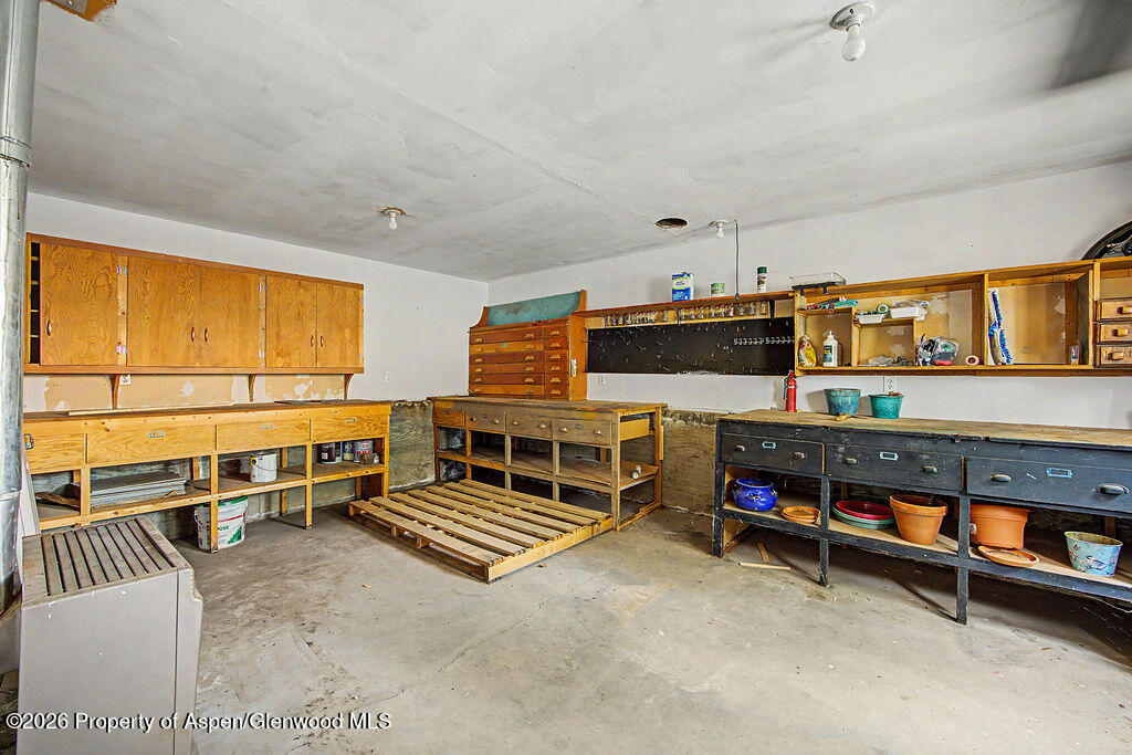 929 Ranney Street Property Photo 45