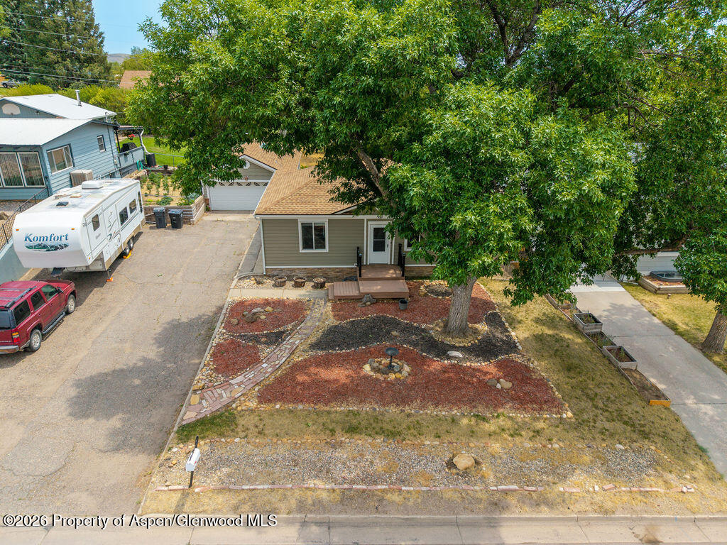 929 Ranney Street Property Photo 55