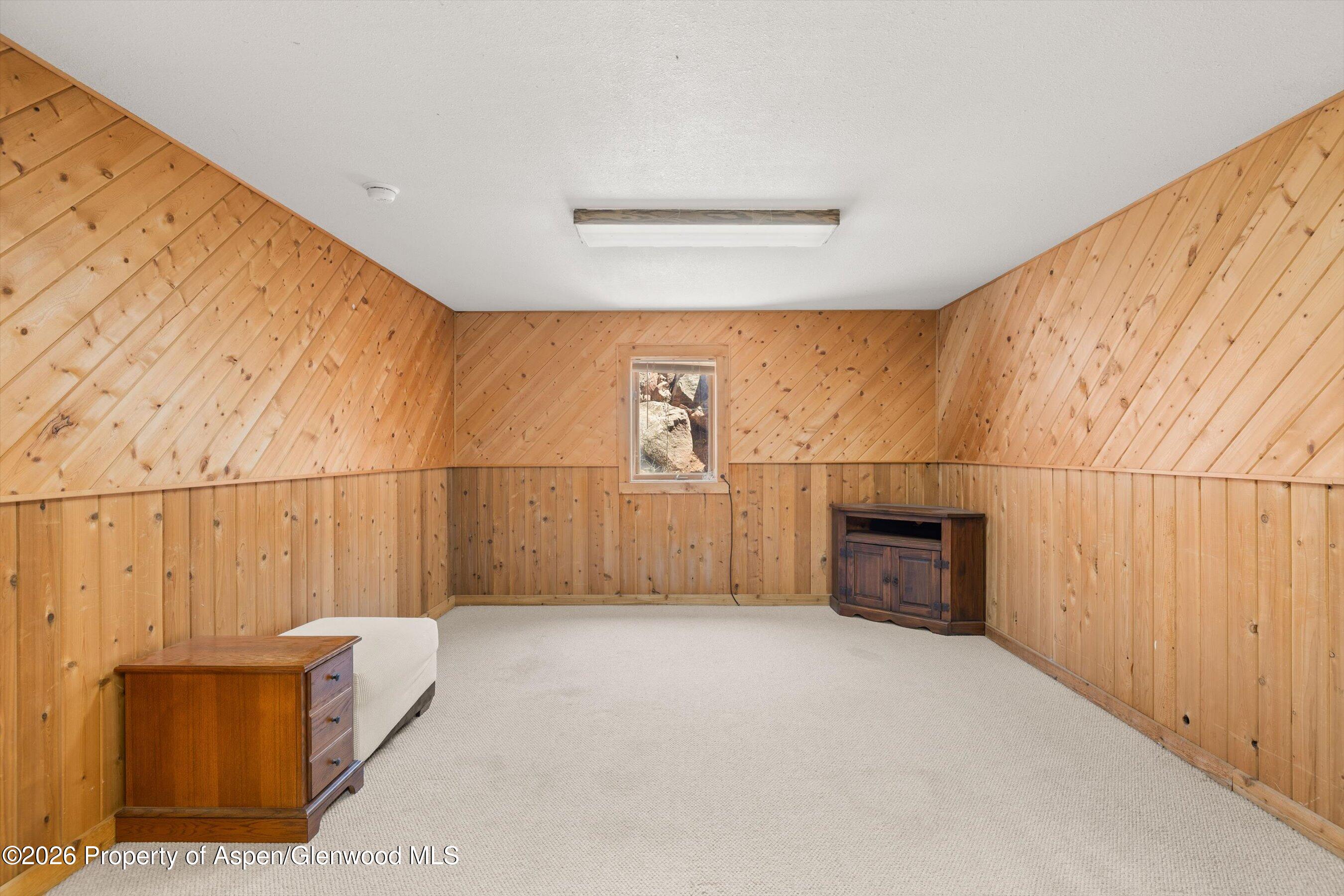 1064 Park West Property Photo 16
