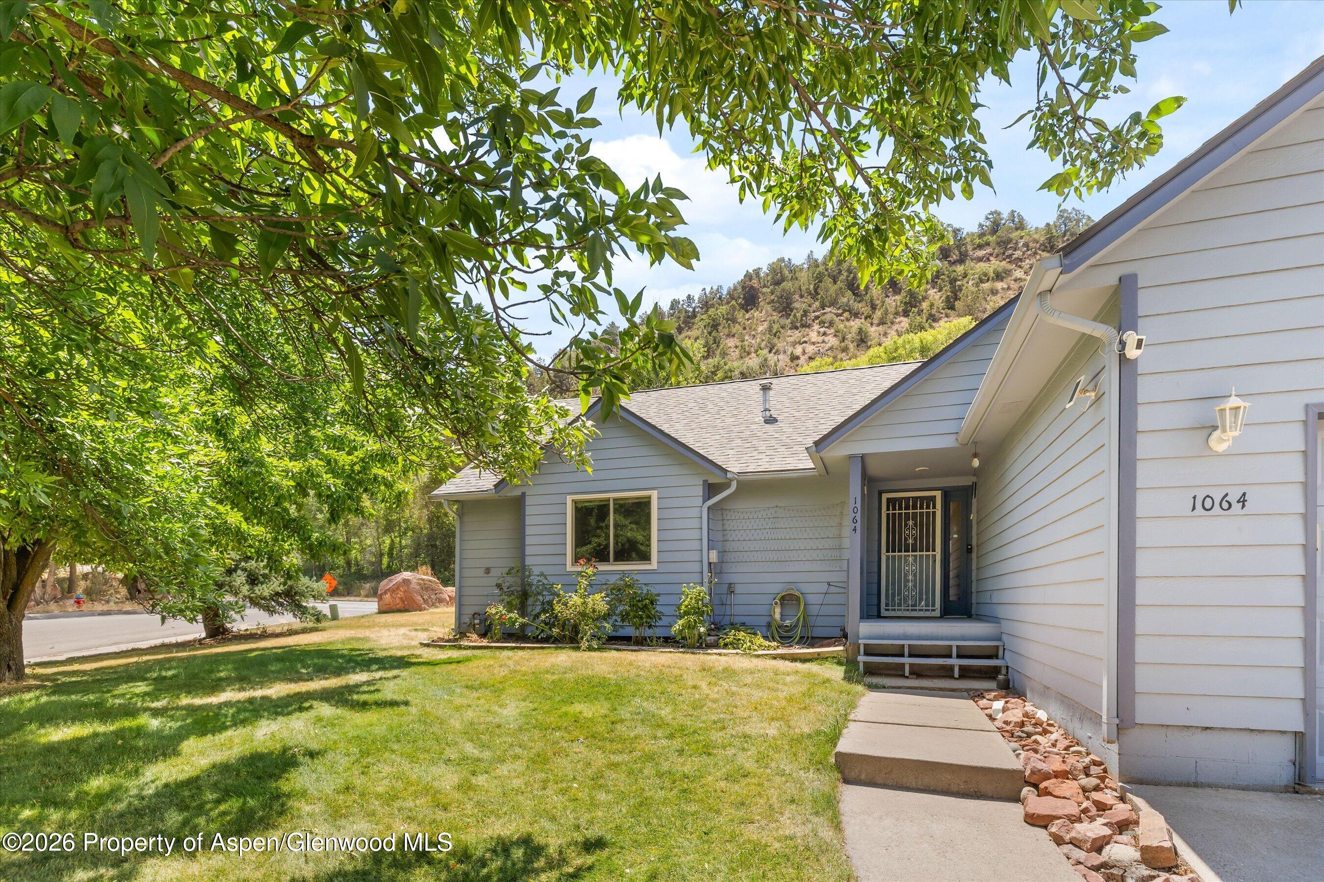 1064 Park West Property Photo 23