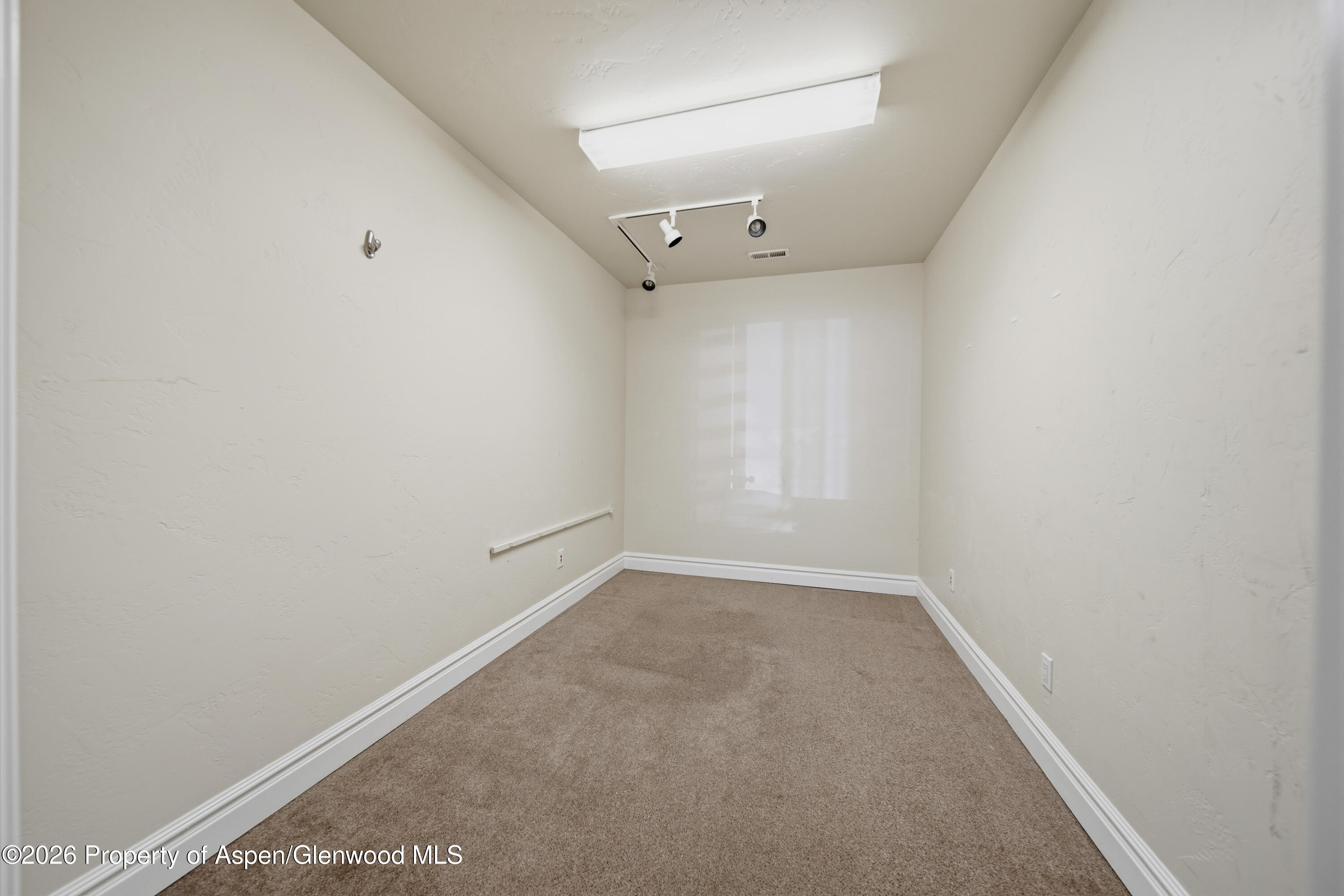 67 N 3rd Street Property Photo 18