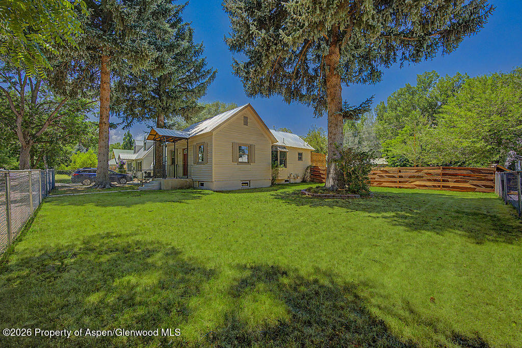 676 Taylor Street Property Photo 1