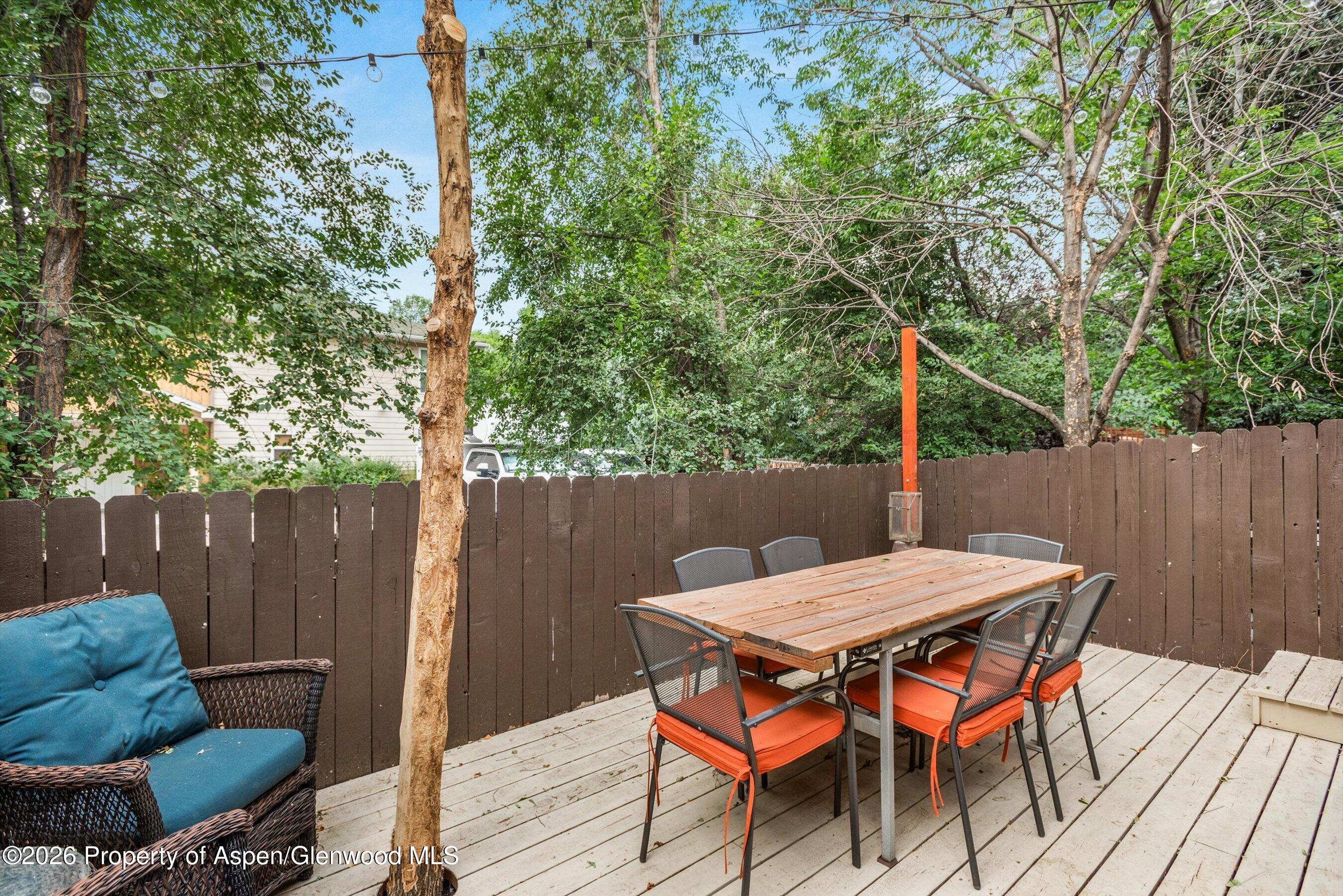 491 N 8th Street D Property Photo 27