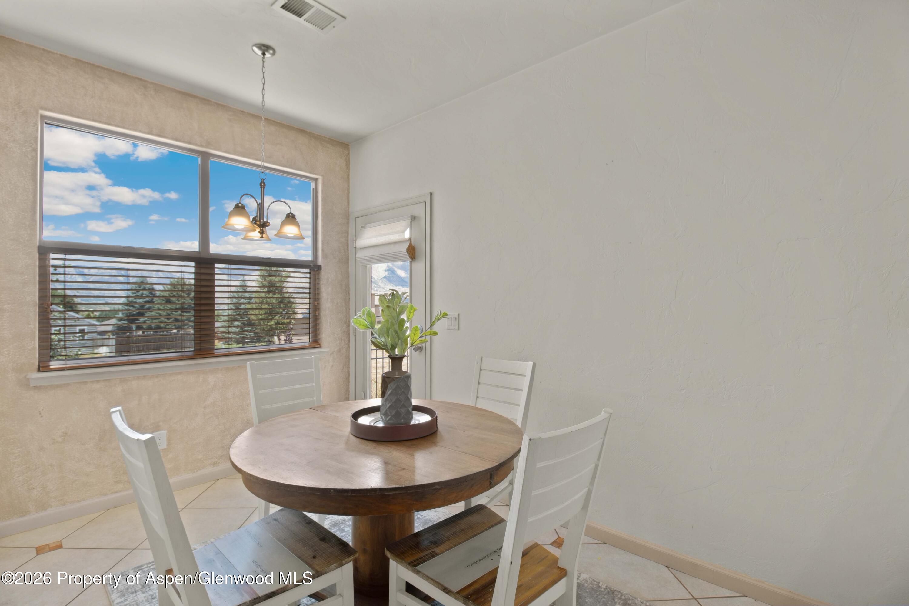 411 Lodgepole Circle Property Photo 15