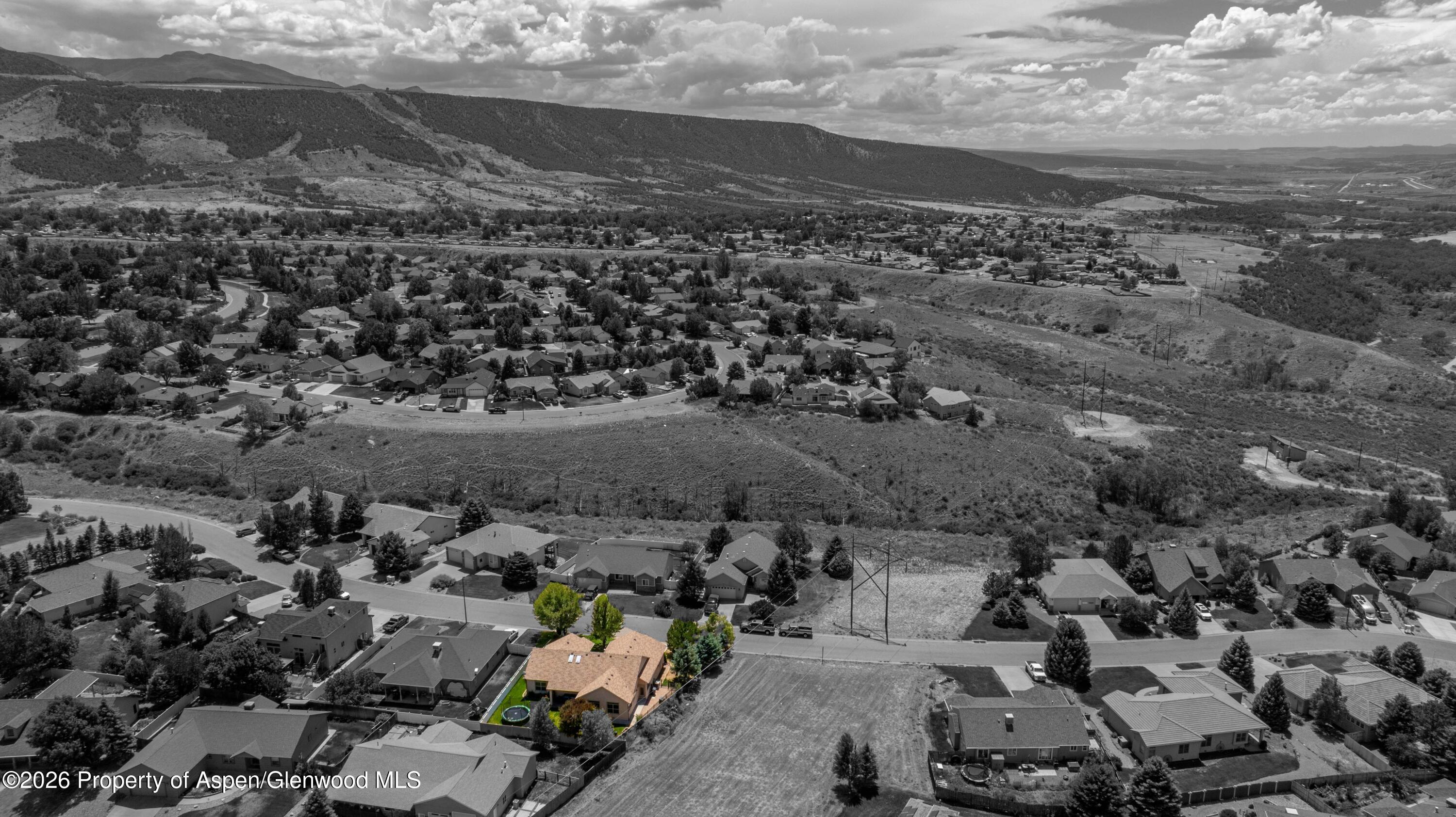 411 Lodgepole Circle Property Photo 32