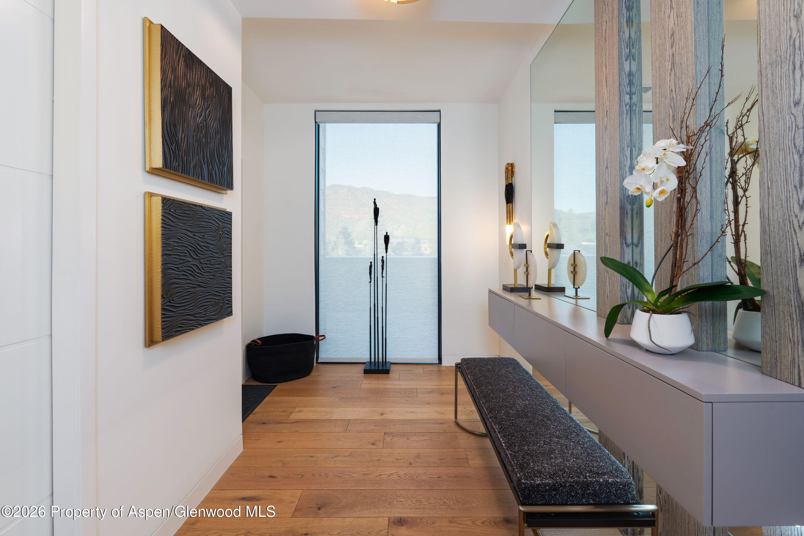 22860 Two Rivers Road Penthouse Property Photo 16