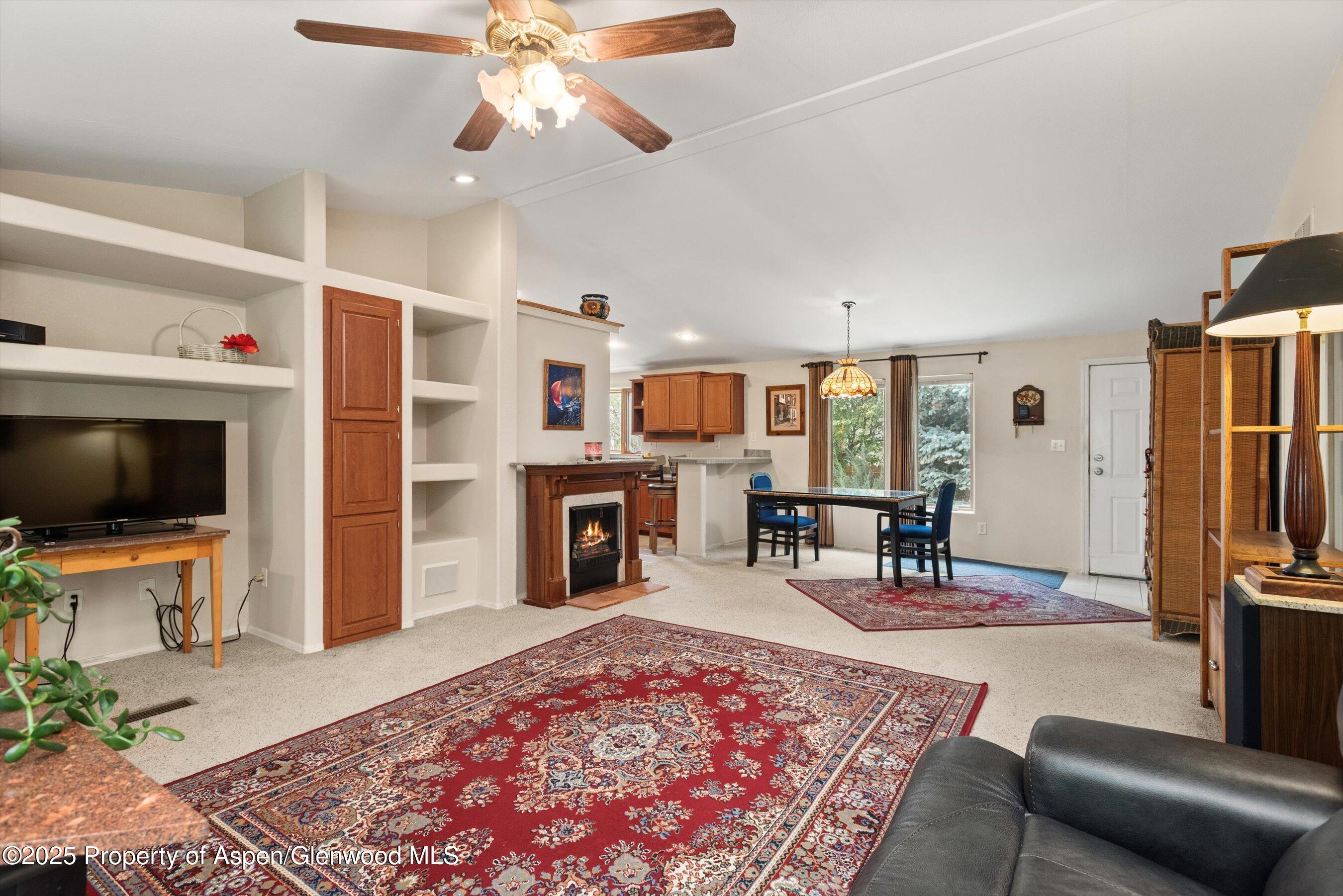 27 Lazy Glen Property Photo 1