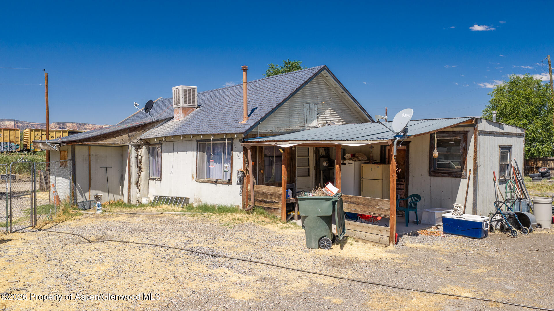 445 Crosby Avenue Property Photo 15