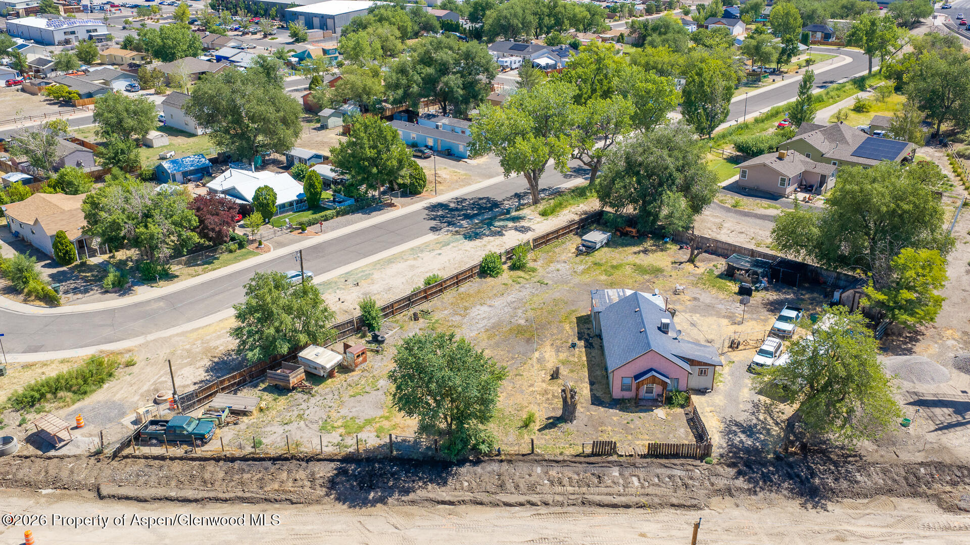 445 Crosby Avenue Property Photo 18