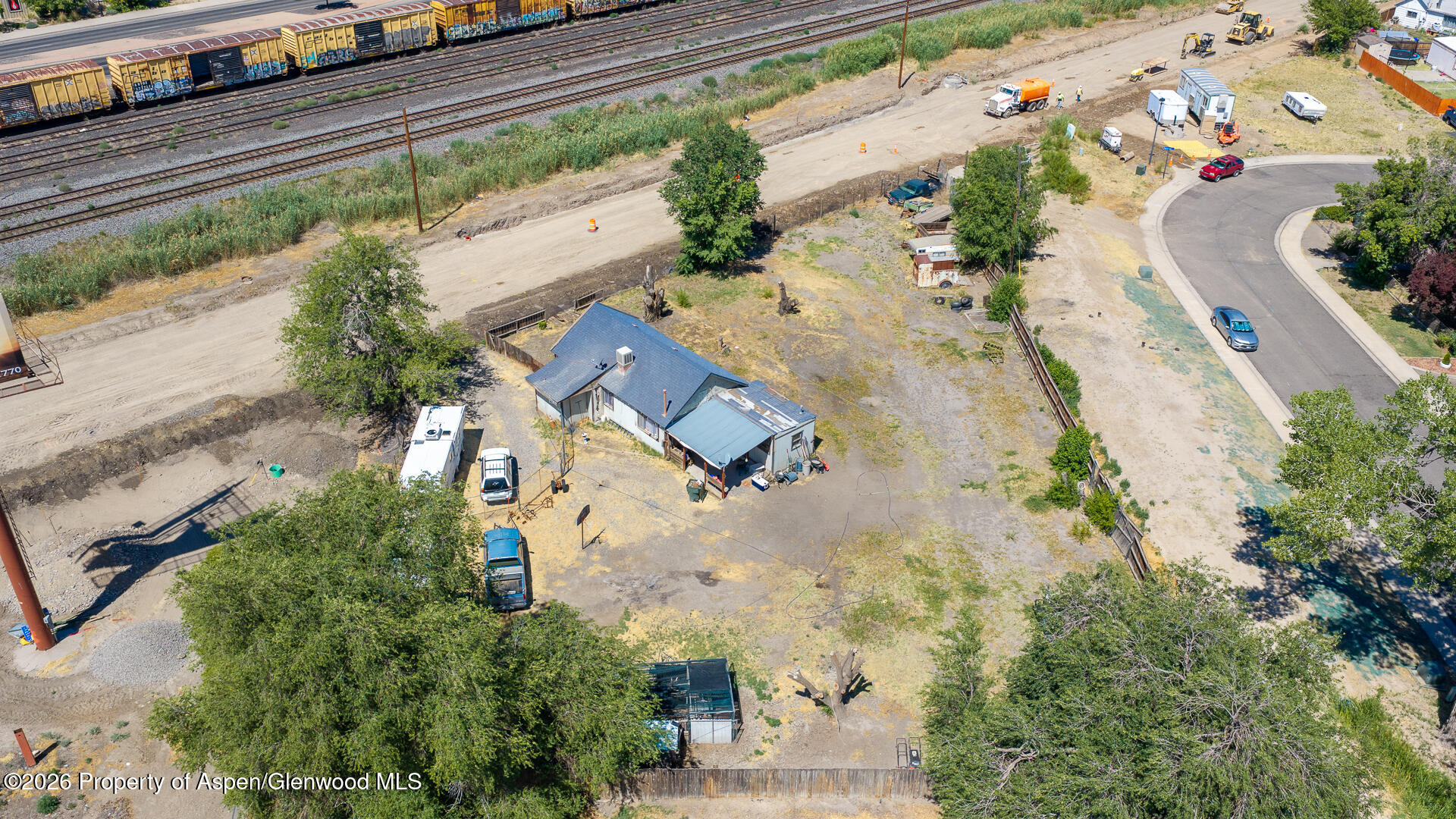 445 Crosby Avenue Property Photo 25
