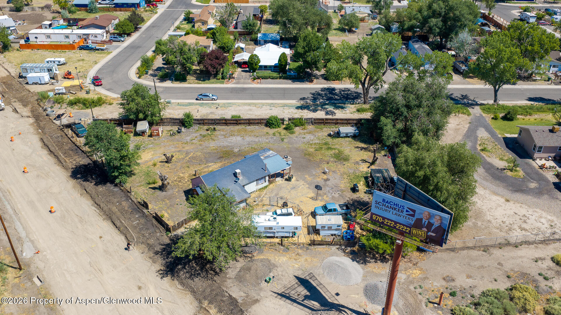 445 Crosby Avenue Property Photo 27