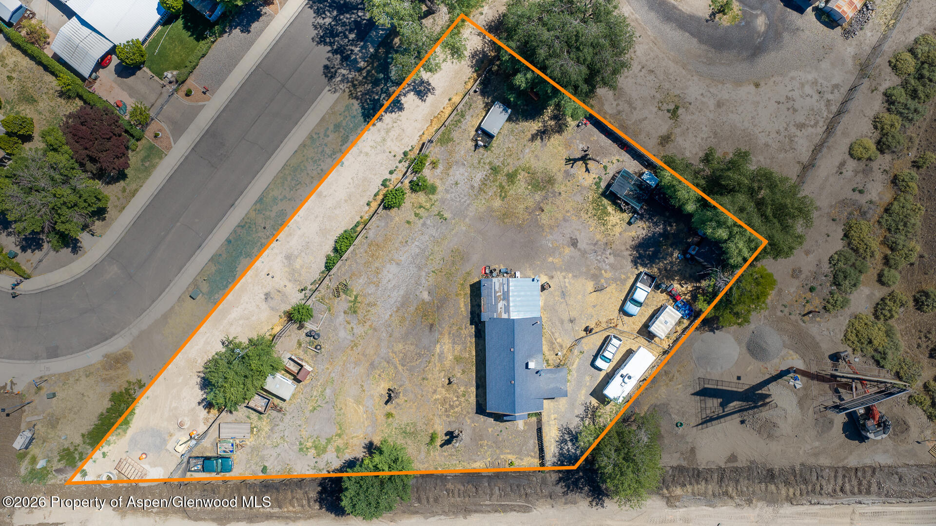 445 Crosby Avenue Property Photo 29