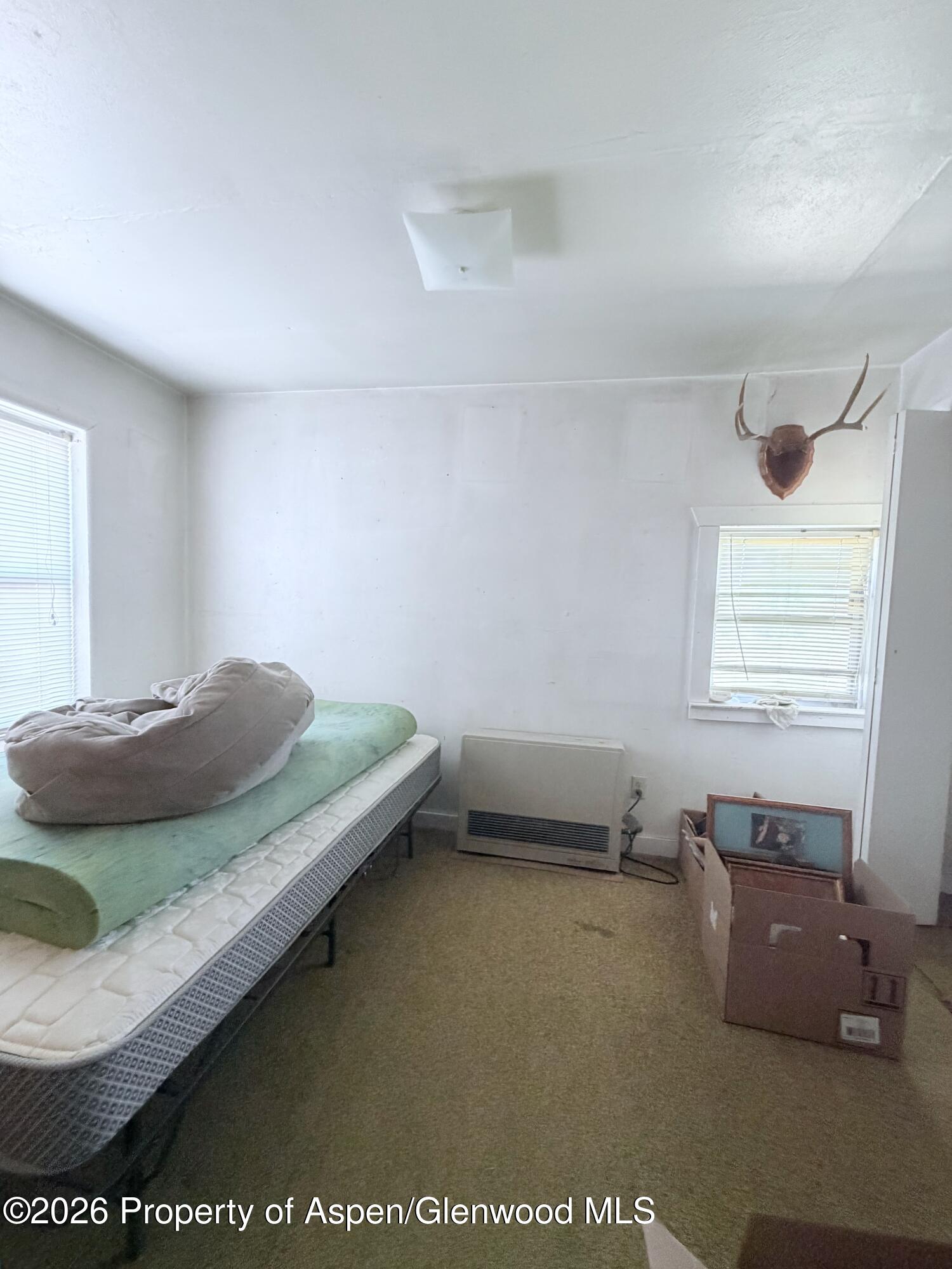 445 Crosby Avenue Property Photo 36