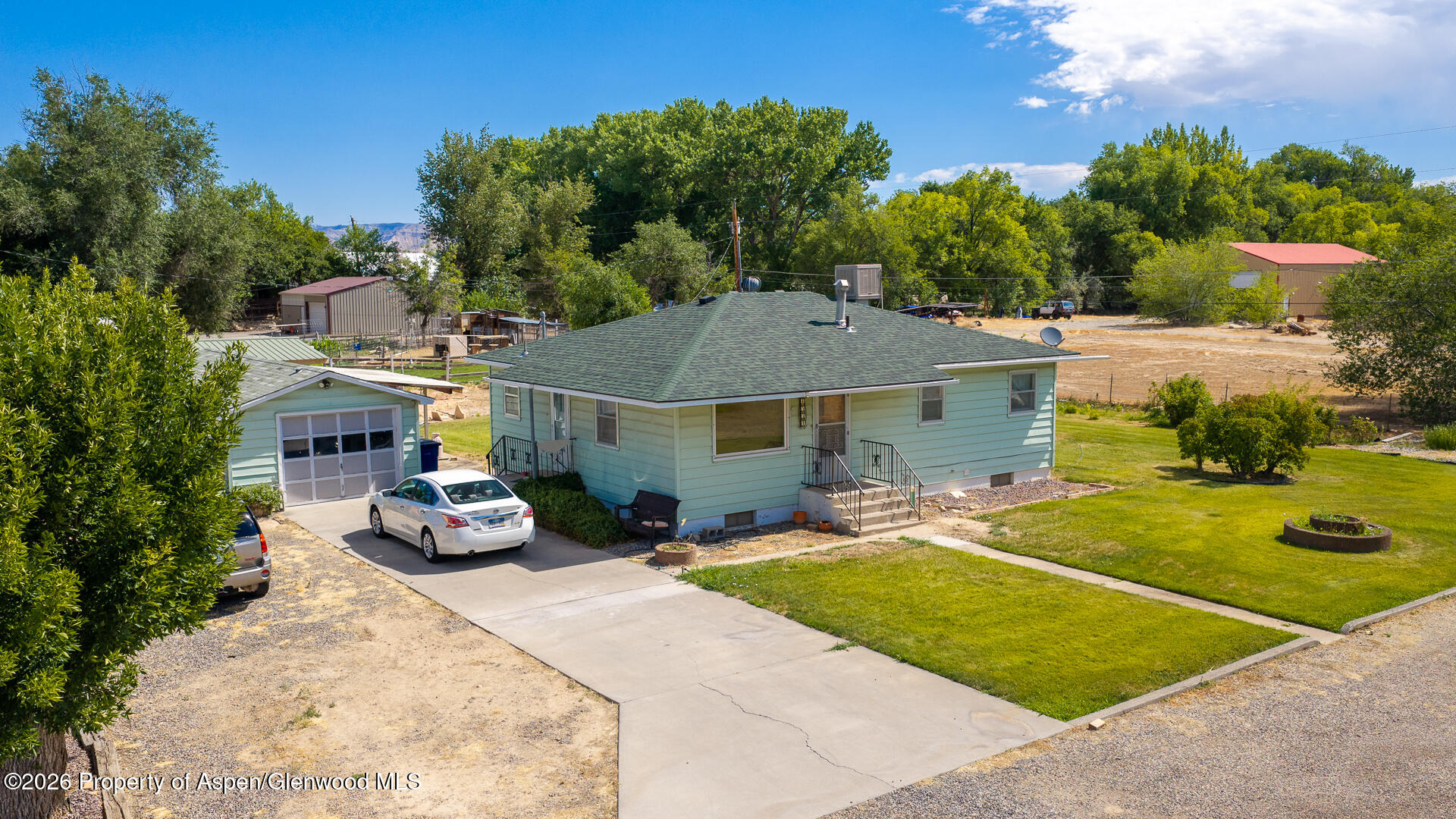2534 G 3/8 Road Property Photo 22