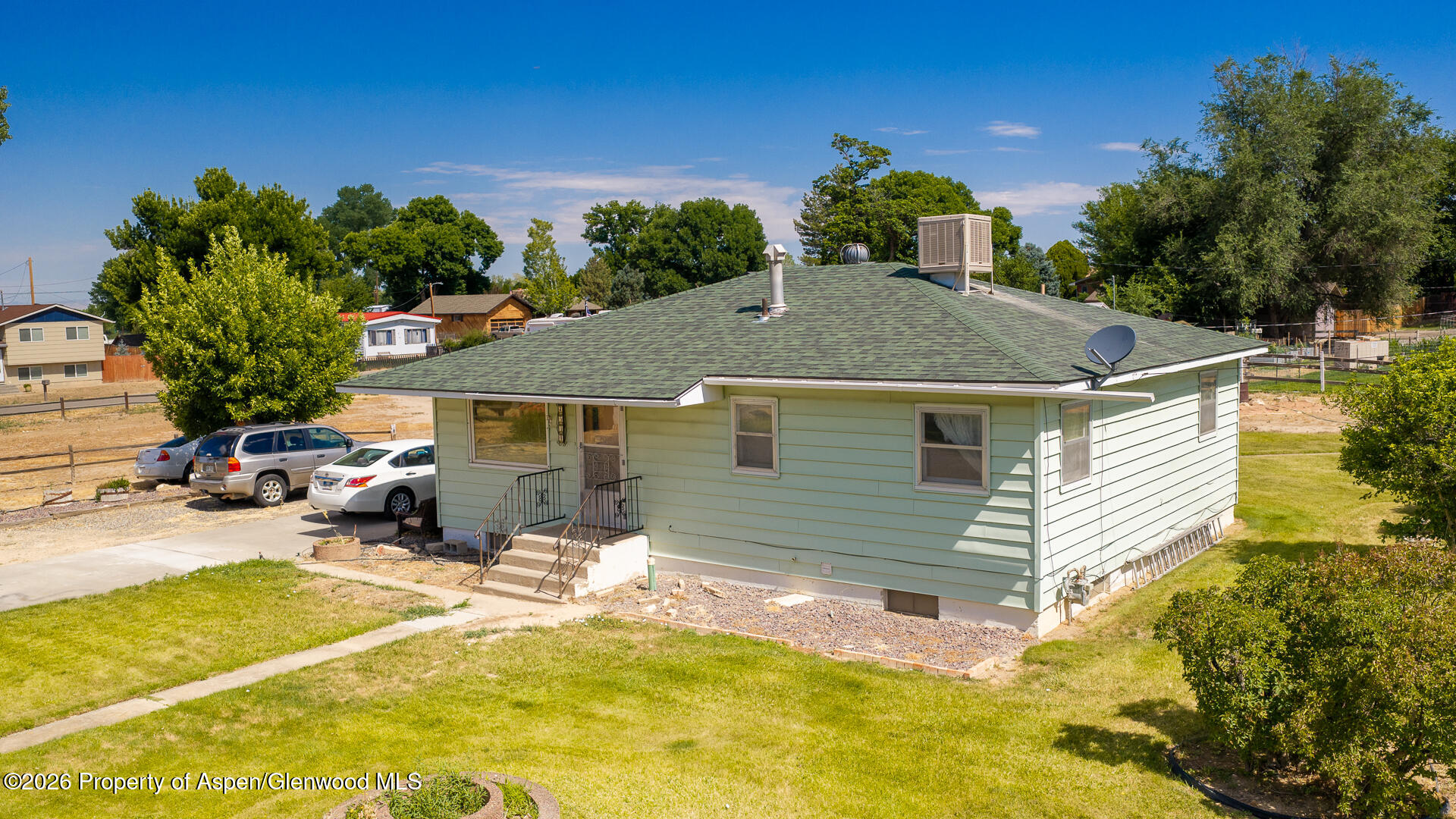 2534 G 3/8 Road Property Photo 23