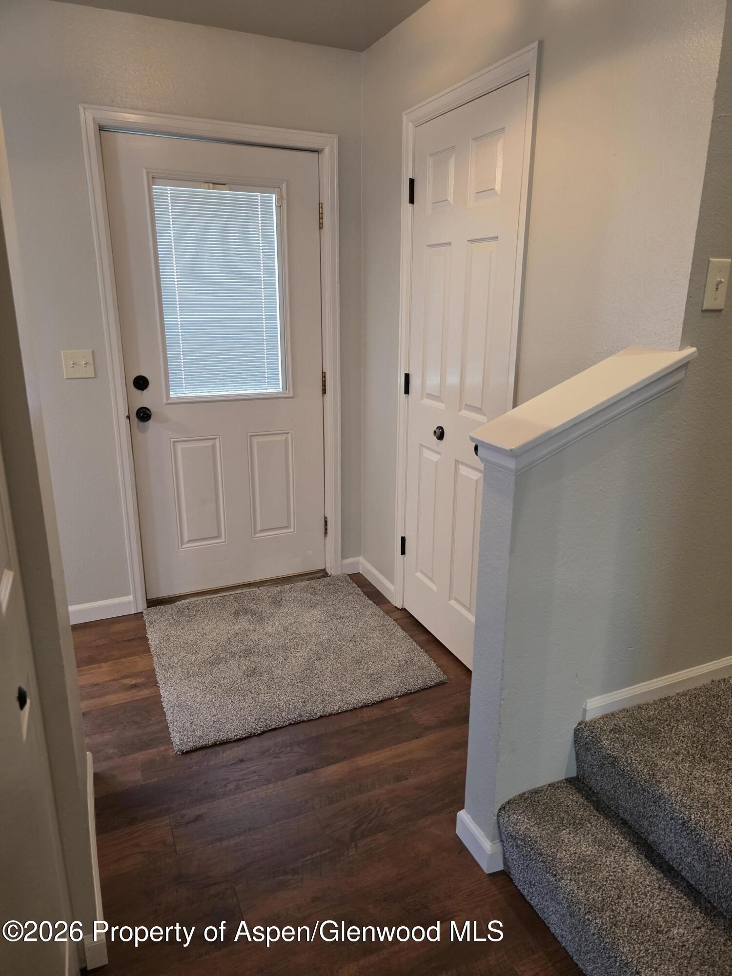 926 W 24th Street Property Photo 2