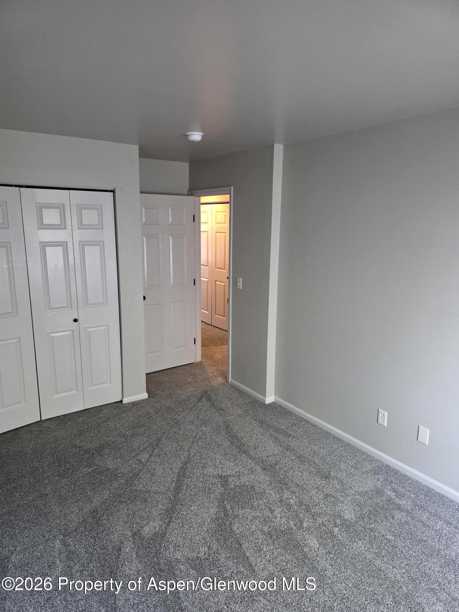 926 W 24th Street Property Photo 11